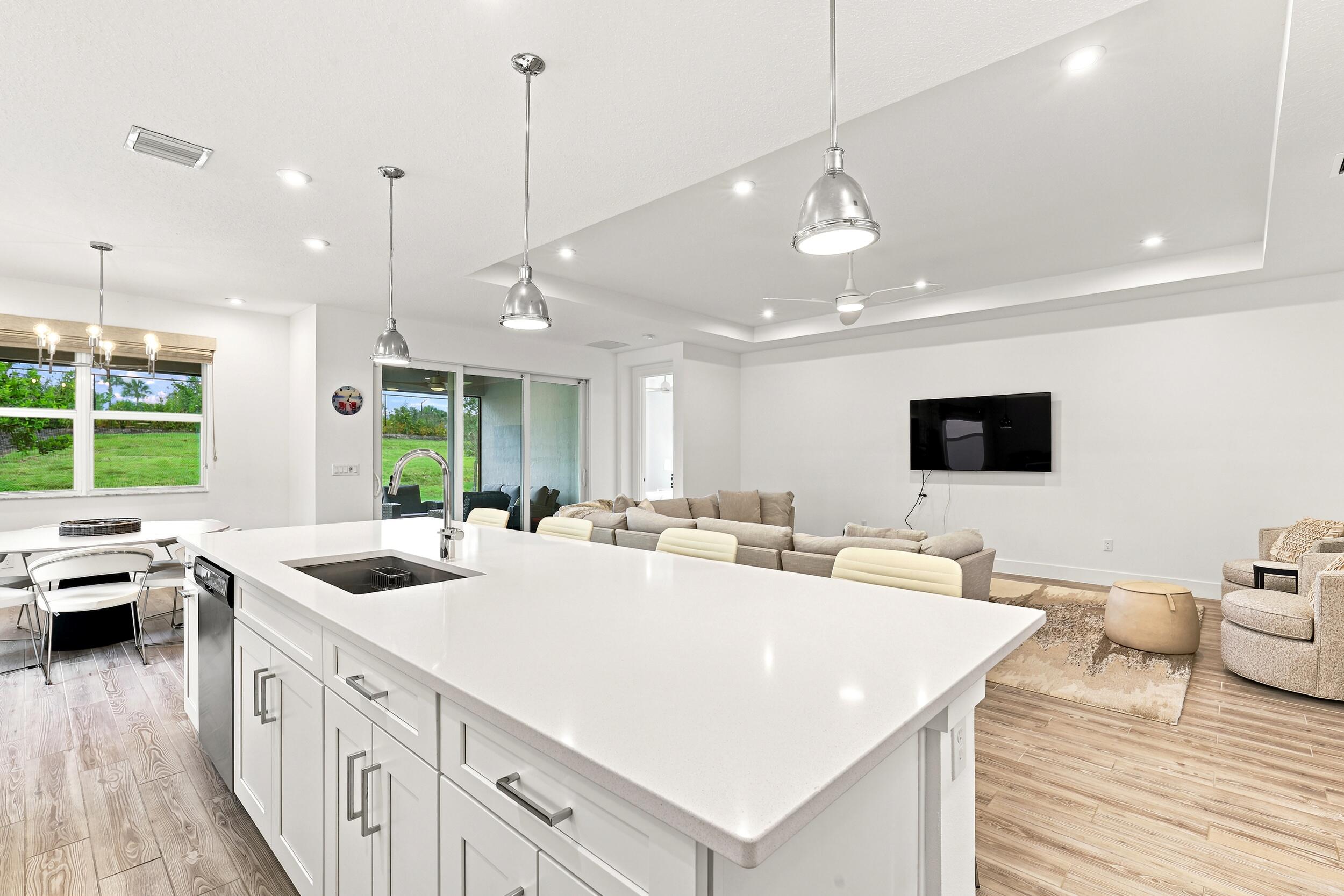 TELARO AT SOUTHERN GROVE PLAT 2 - Residential Lease