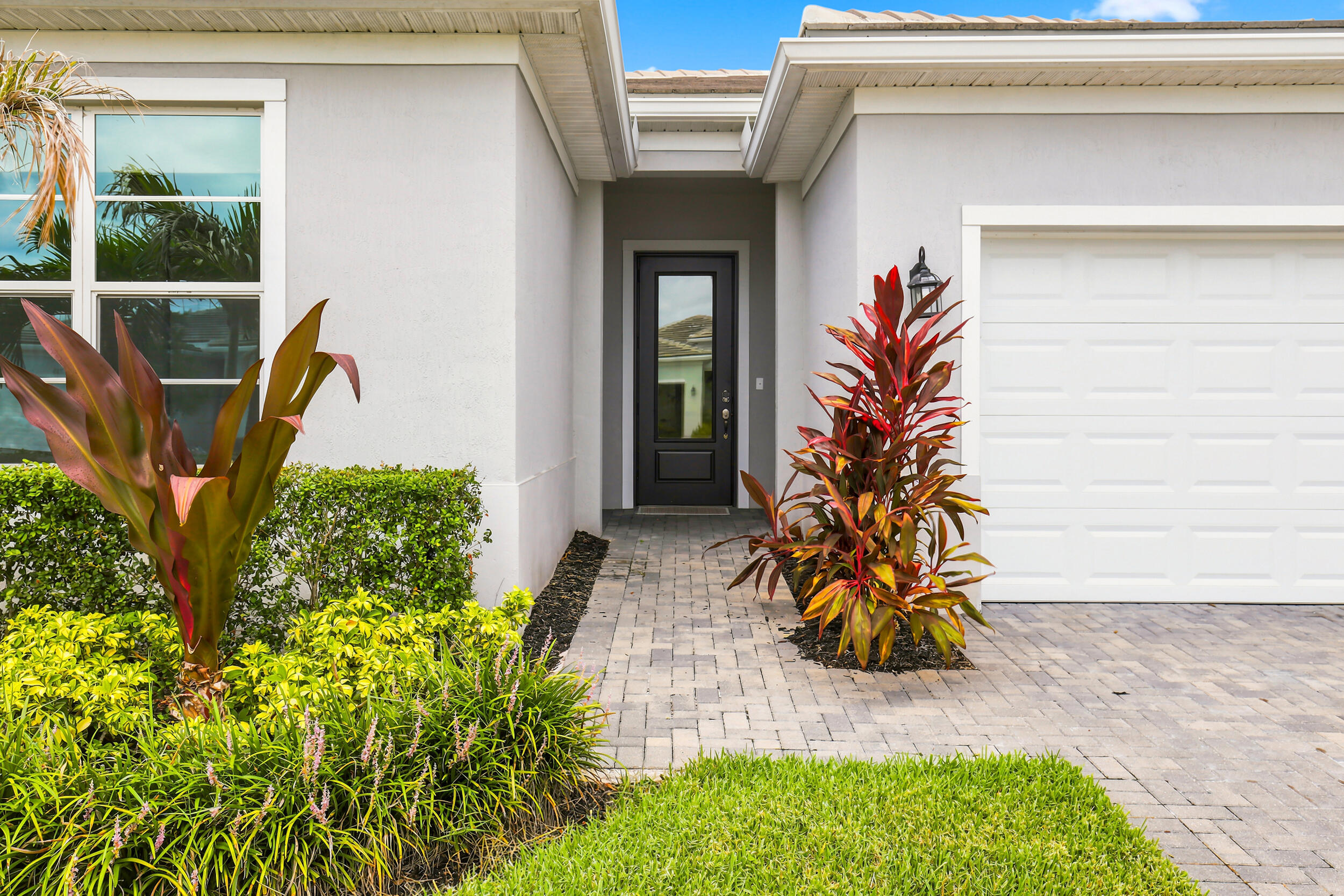 TELARO AT SOUTHERN GROVE PLAT 2 - Residential Lease