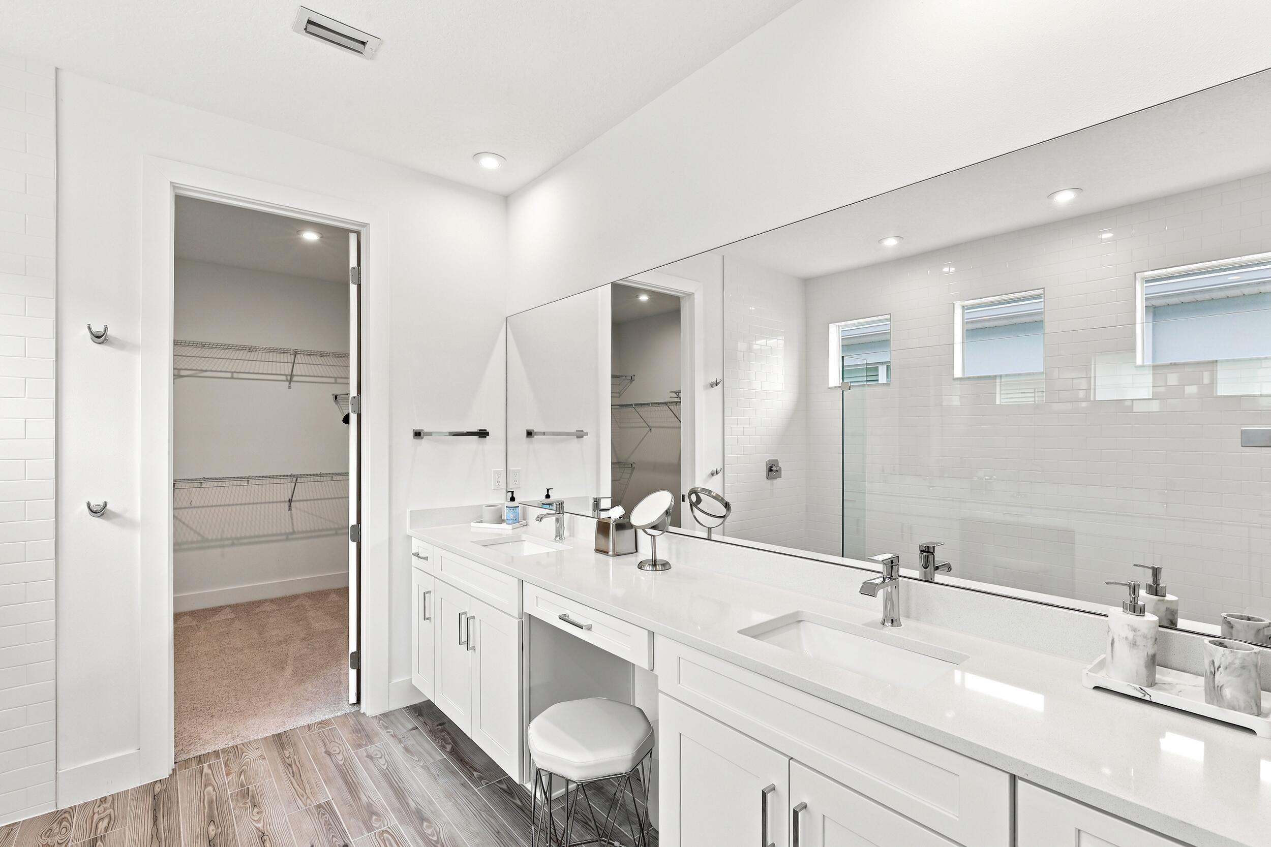 TELARO AT SOUTHERN GROVE PLAT 2 - Residential Lease