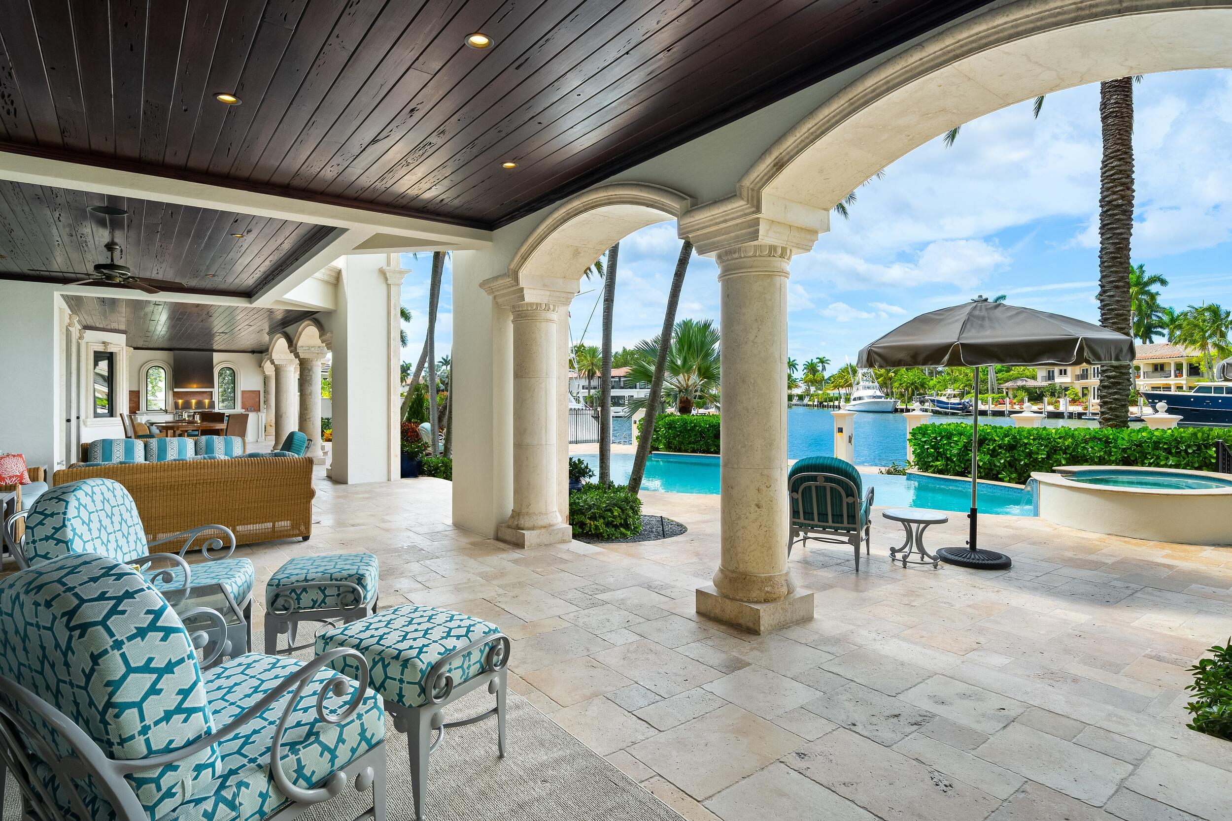 DEL LAGO ISLE - Residential