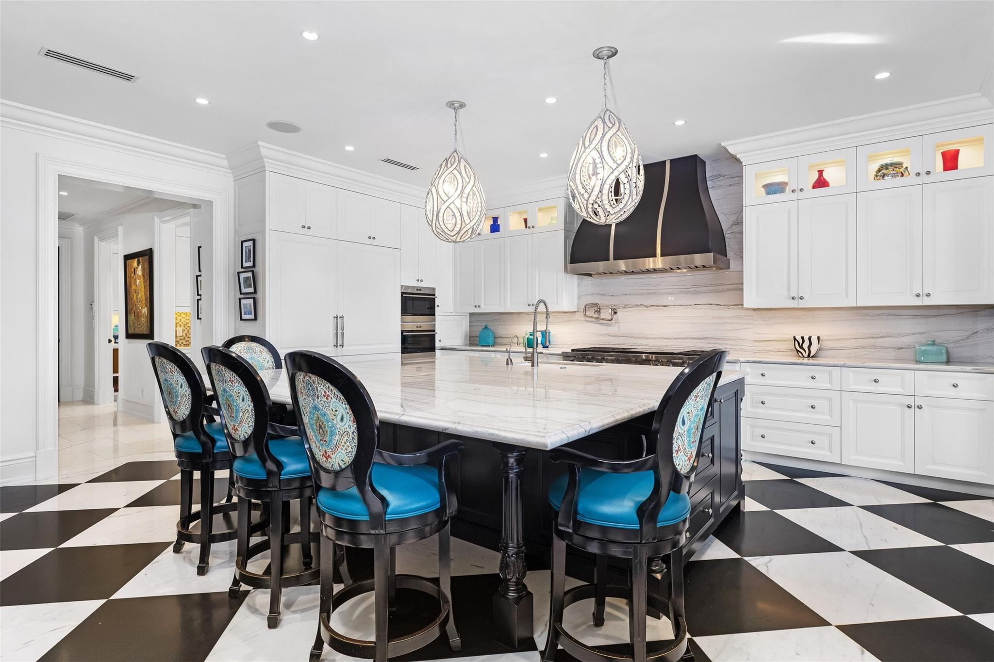 DEL LAGO ISLE - Residential