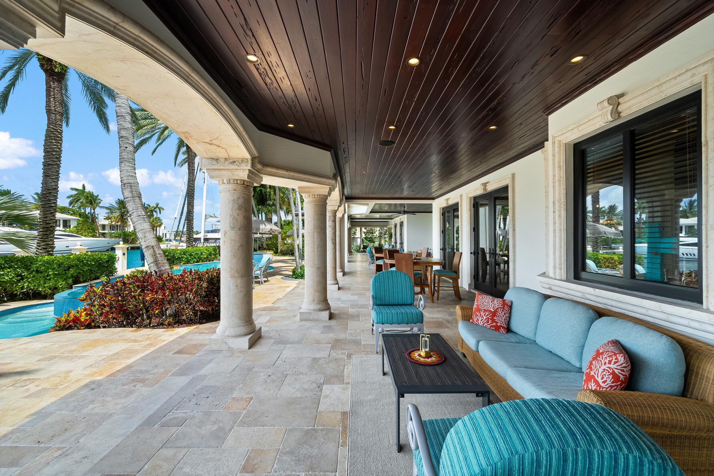 DEL LAGO ISLE - Residential