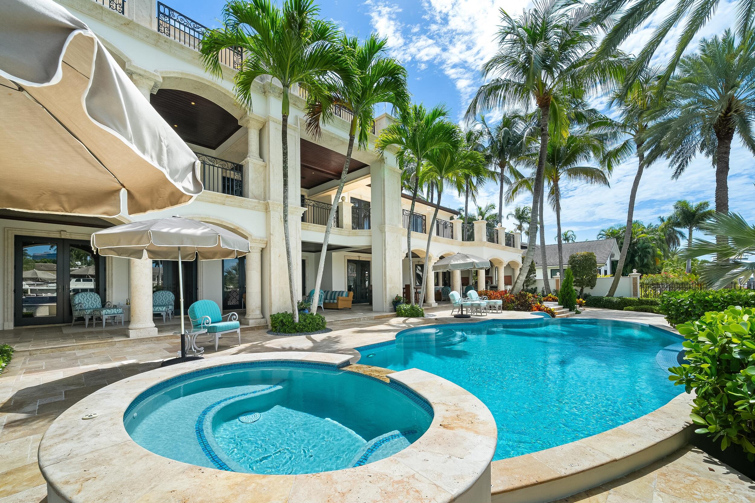 DEL LAGO ISLE - Residential