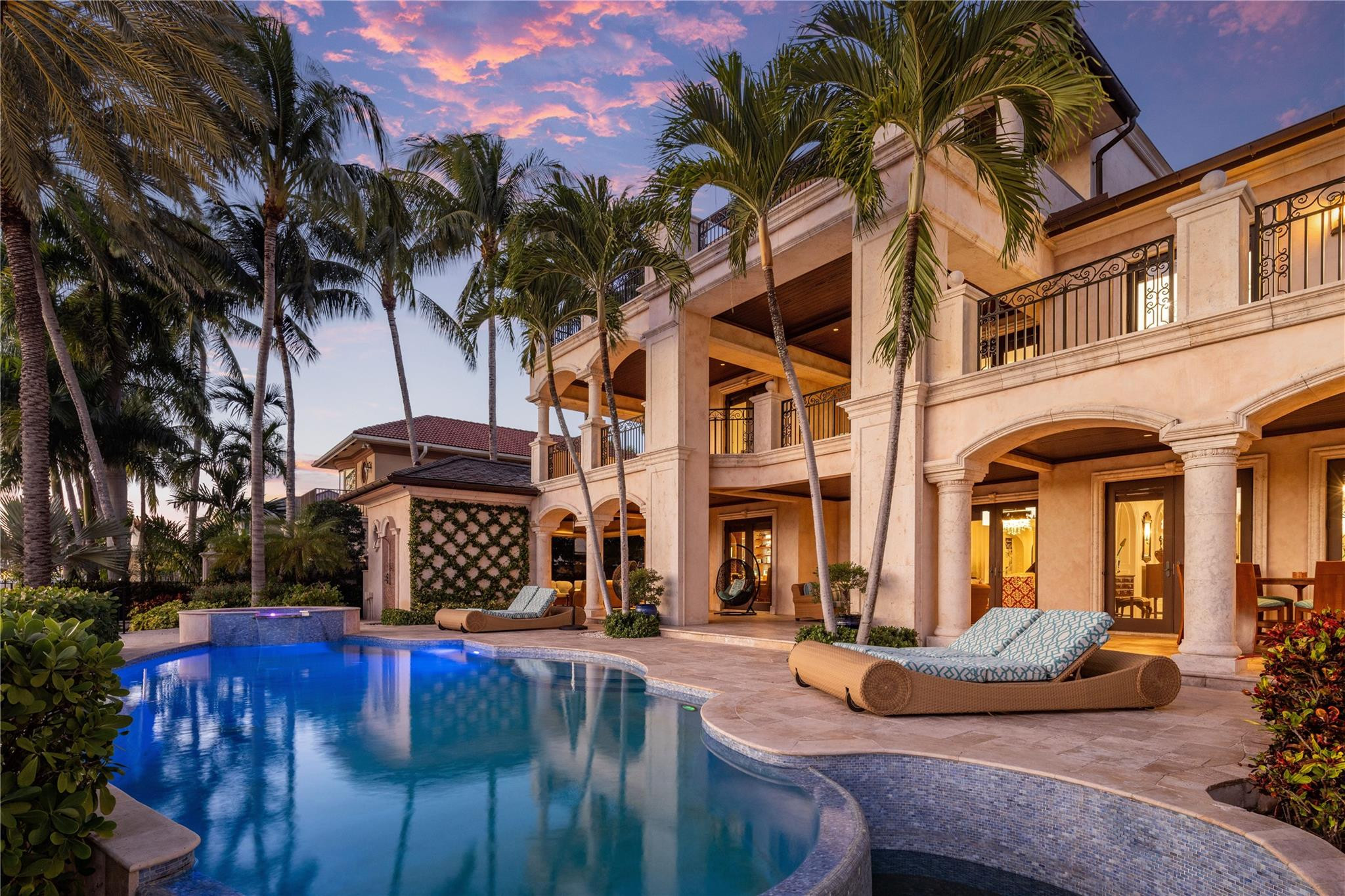 DEL LAGO ISLE - Residential