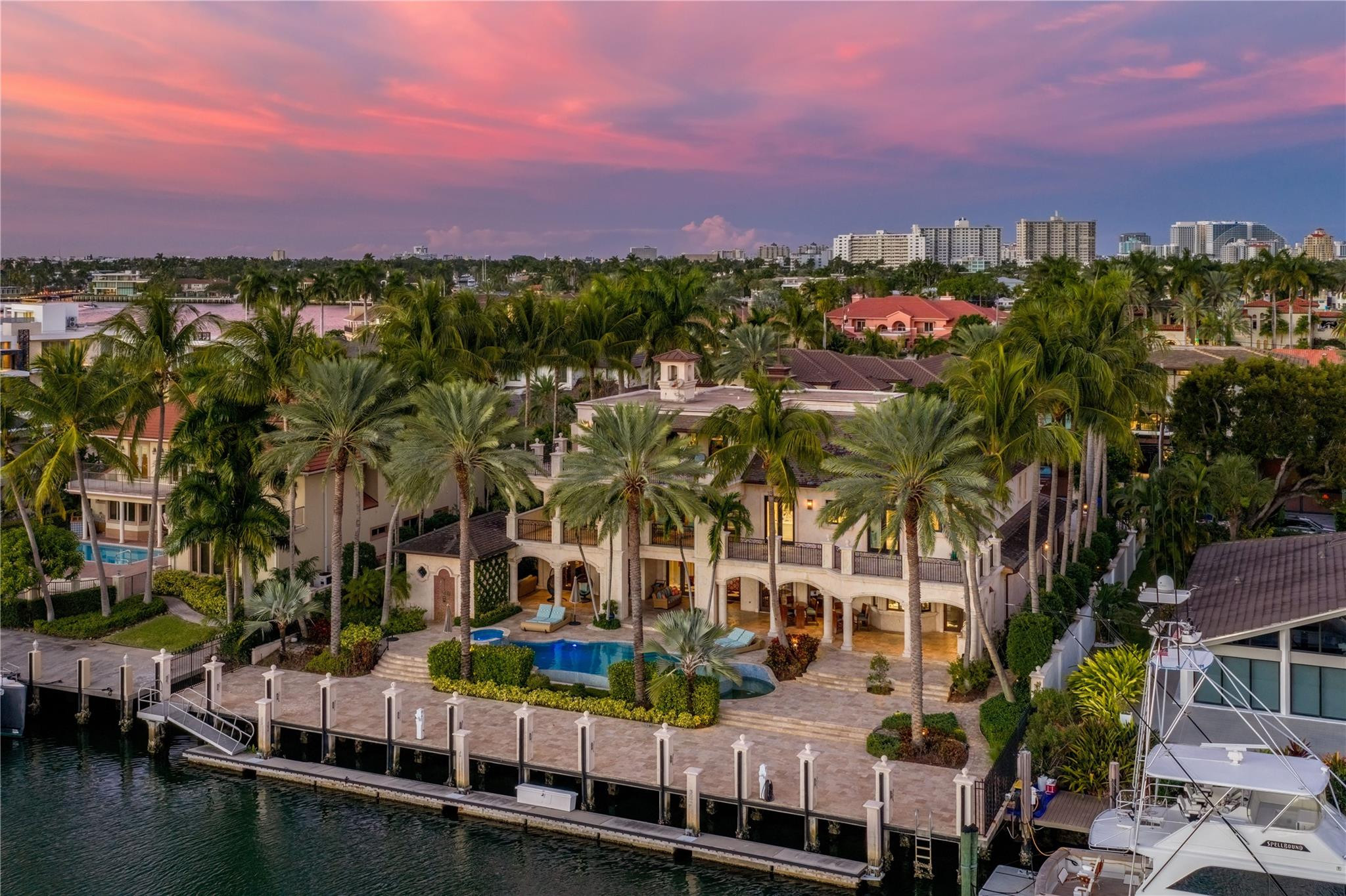DEL LAGO ISLE - Residential