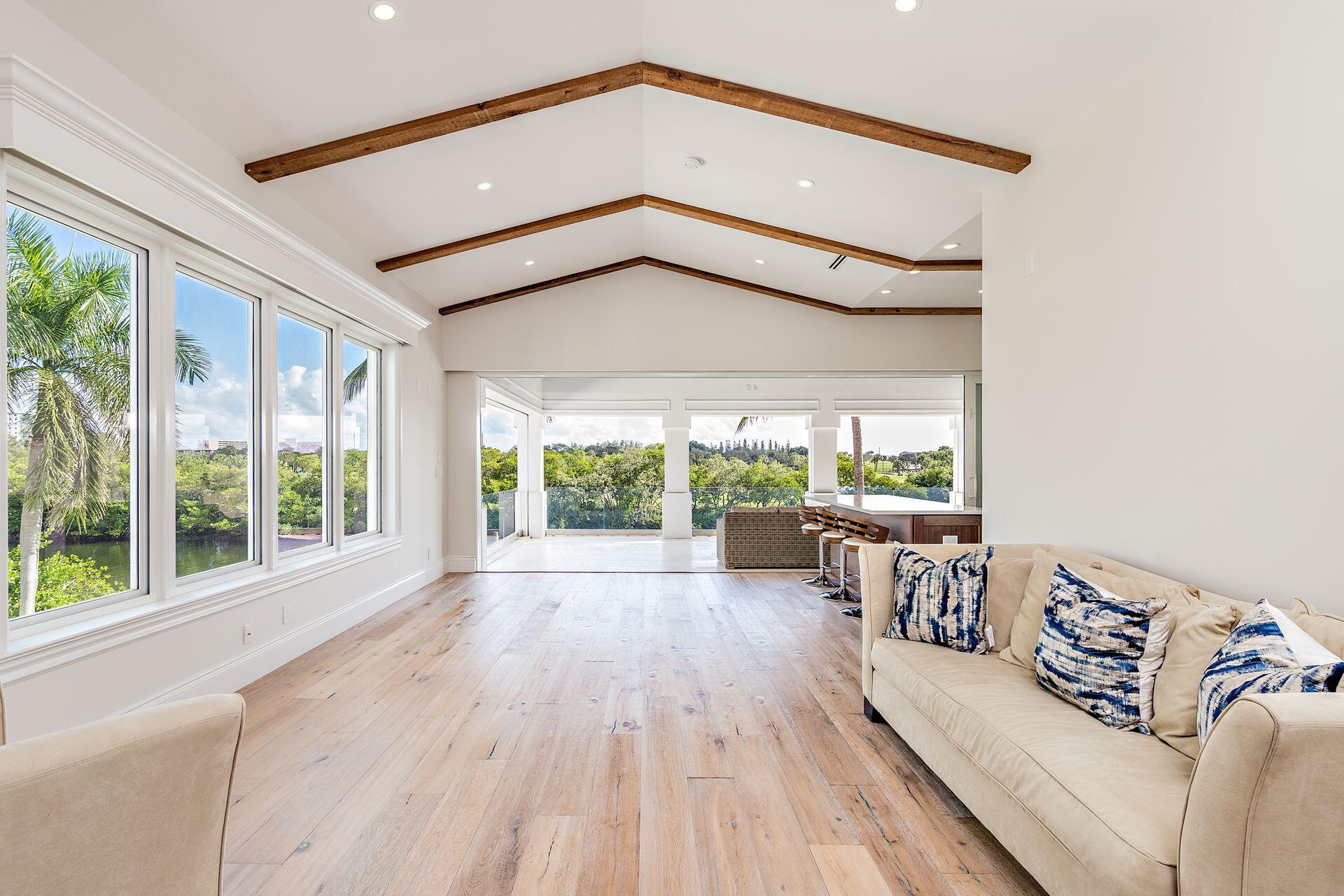HARBOUR ISLES - Residential