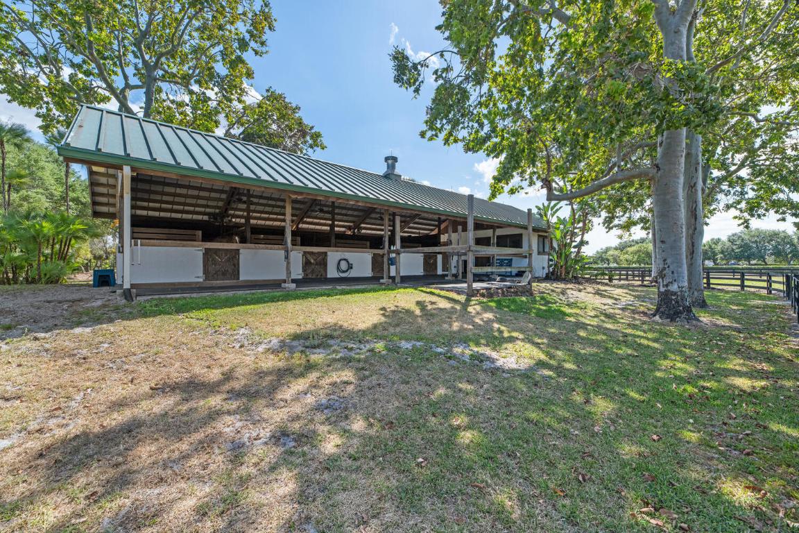 Palm Glade Ranches - South Shore -  S of Lake Wort - Residential