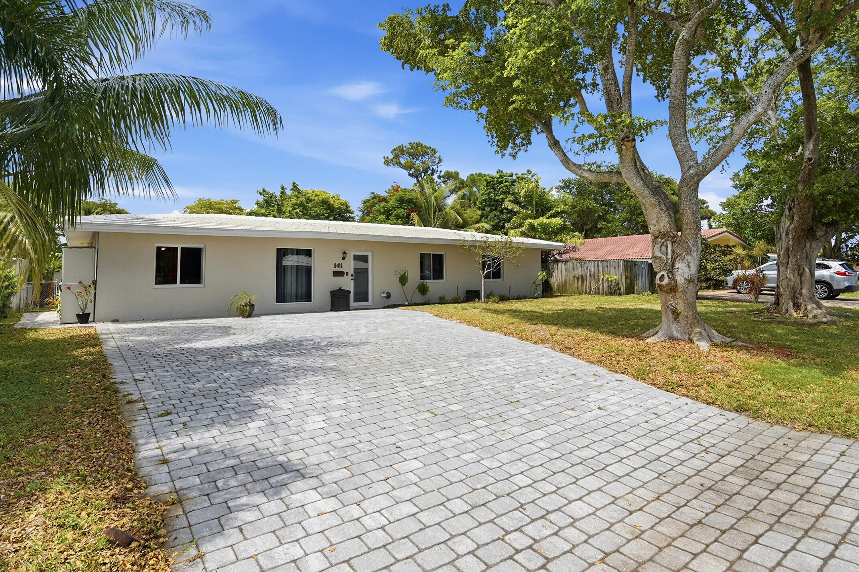 NORWOOD - Residential