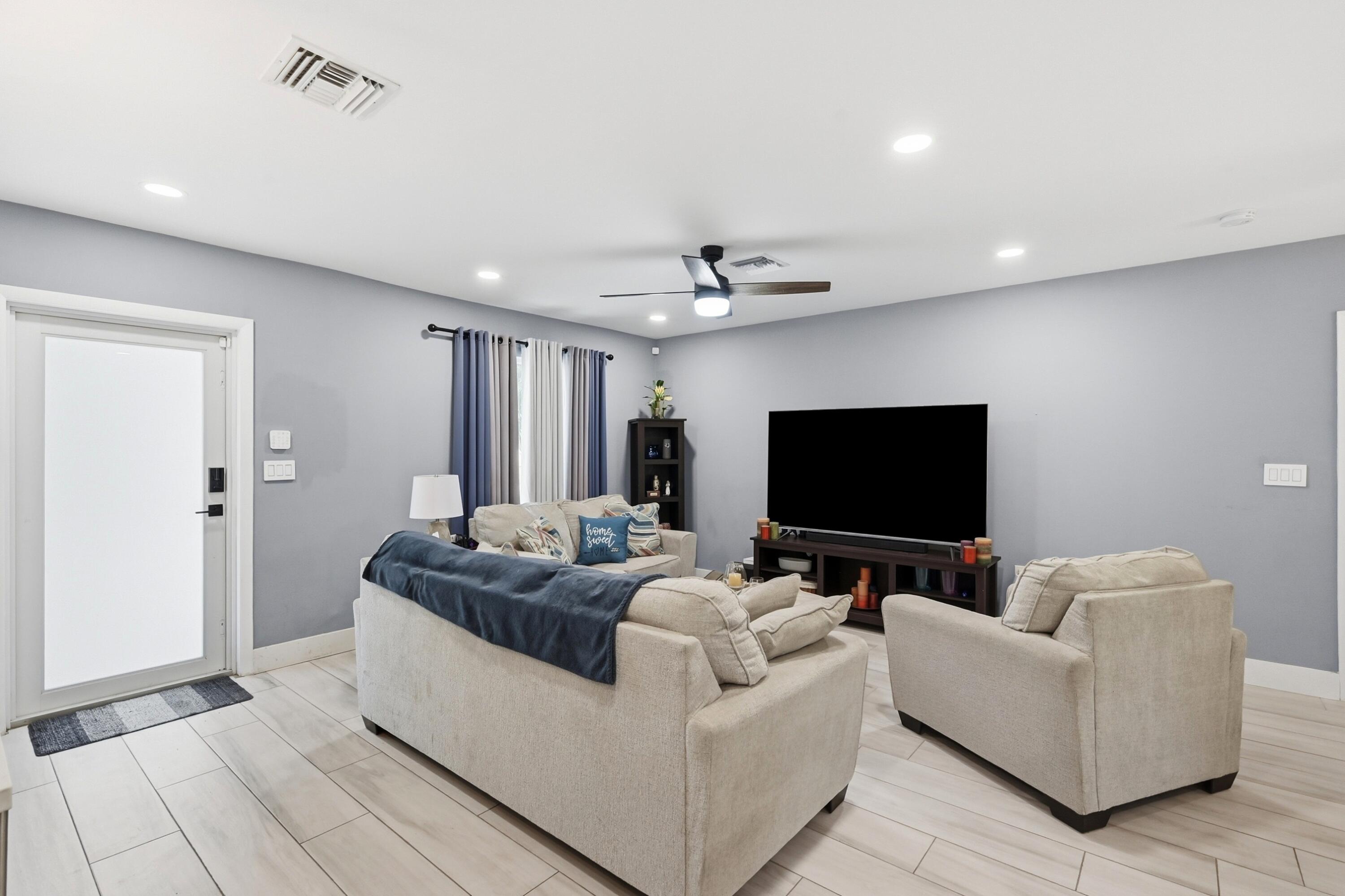 NORWOOD - Residential