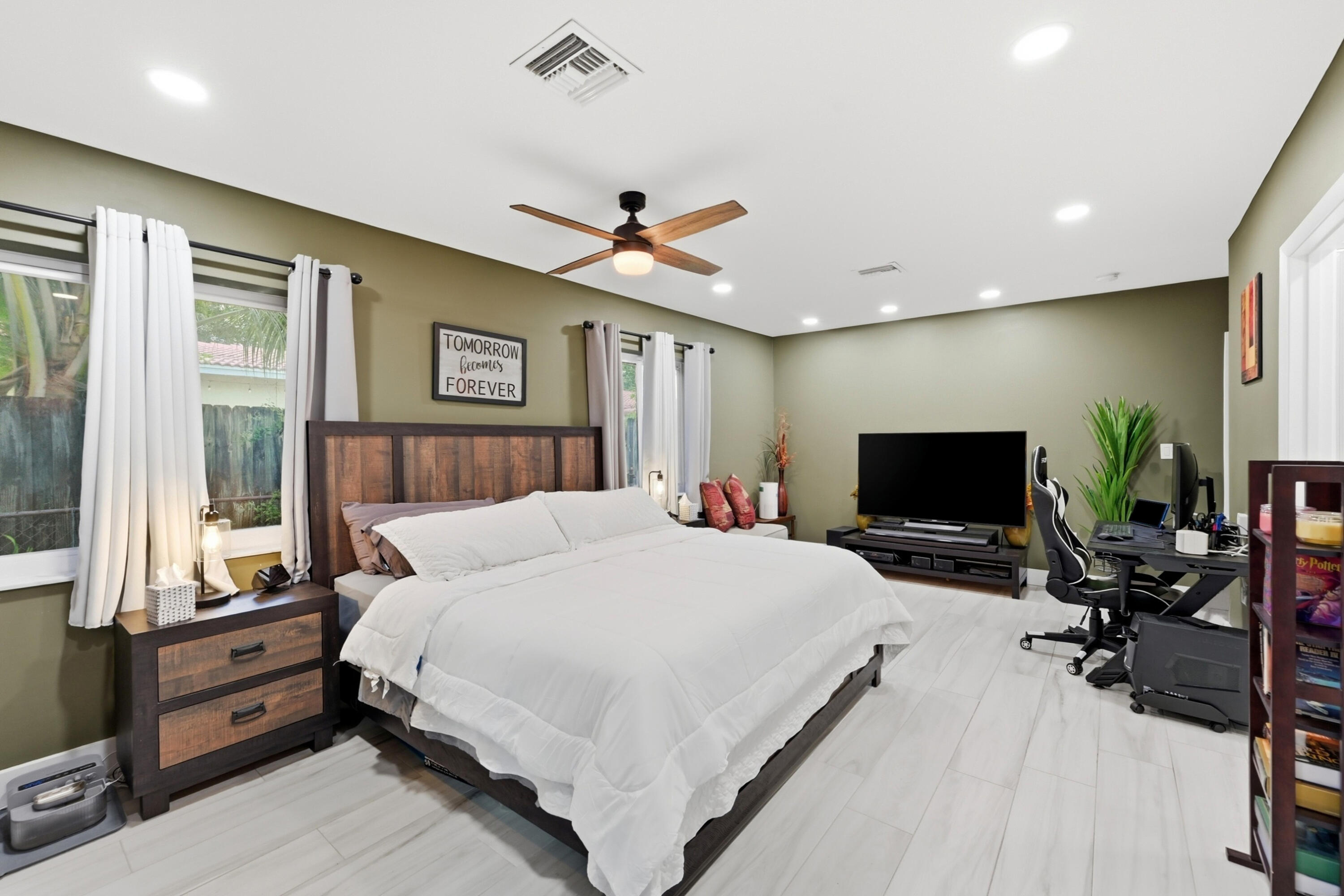 NORWOOD - Residential