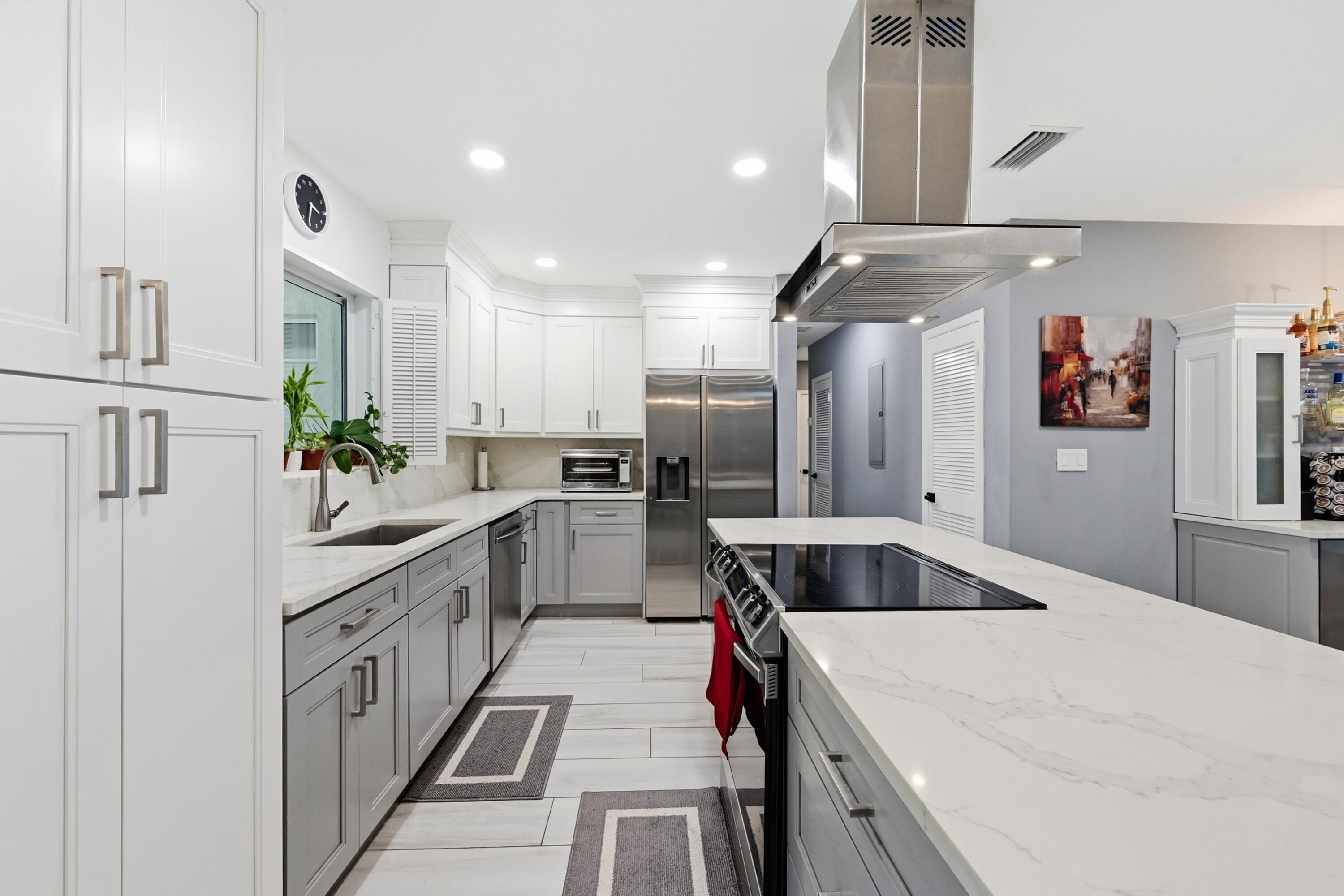 NORWOOD - Residential