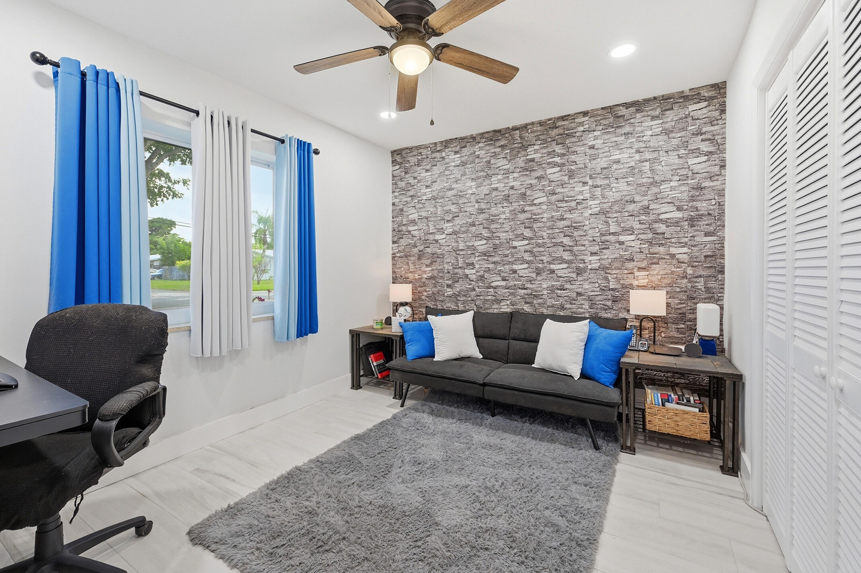NORWOOD - Residential