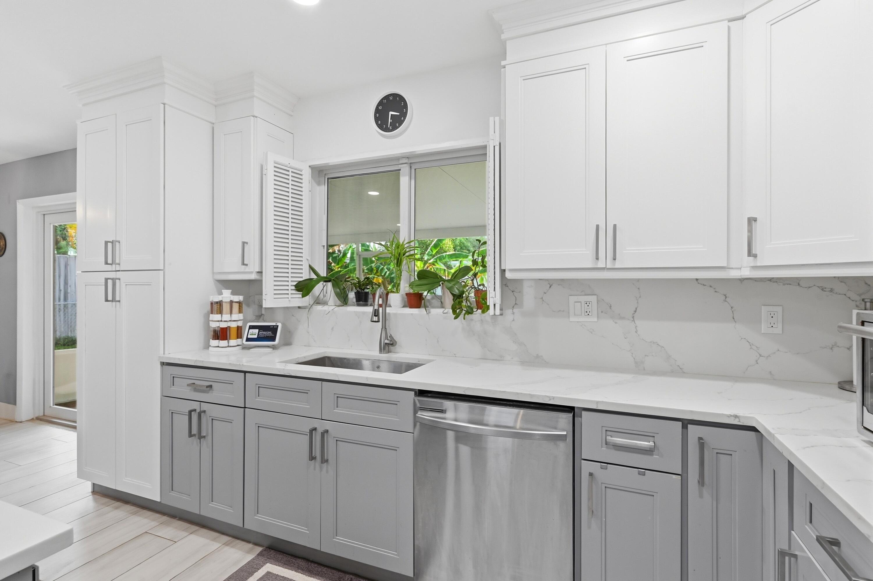 NORWOOD - Residential