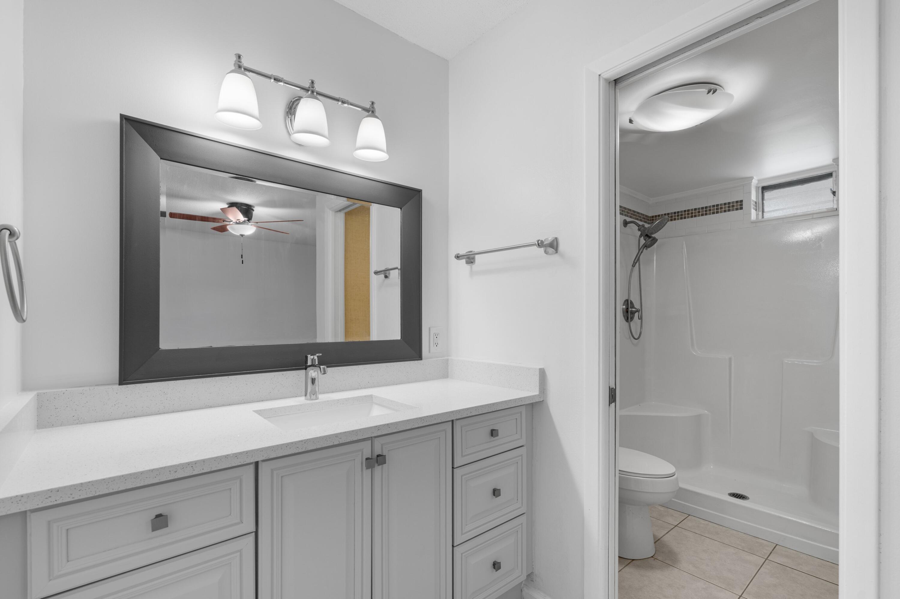 TRAILS END VILLAS INC - Residential Lease