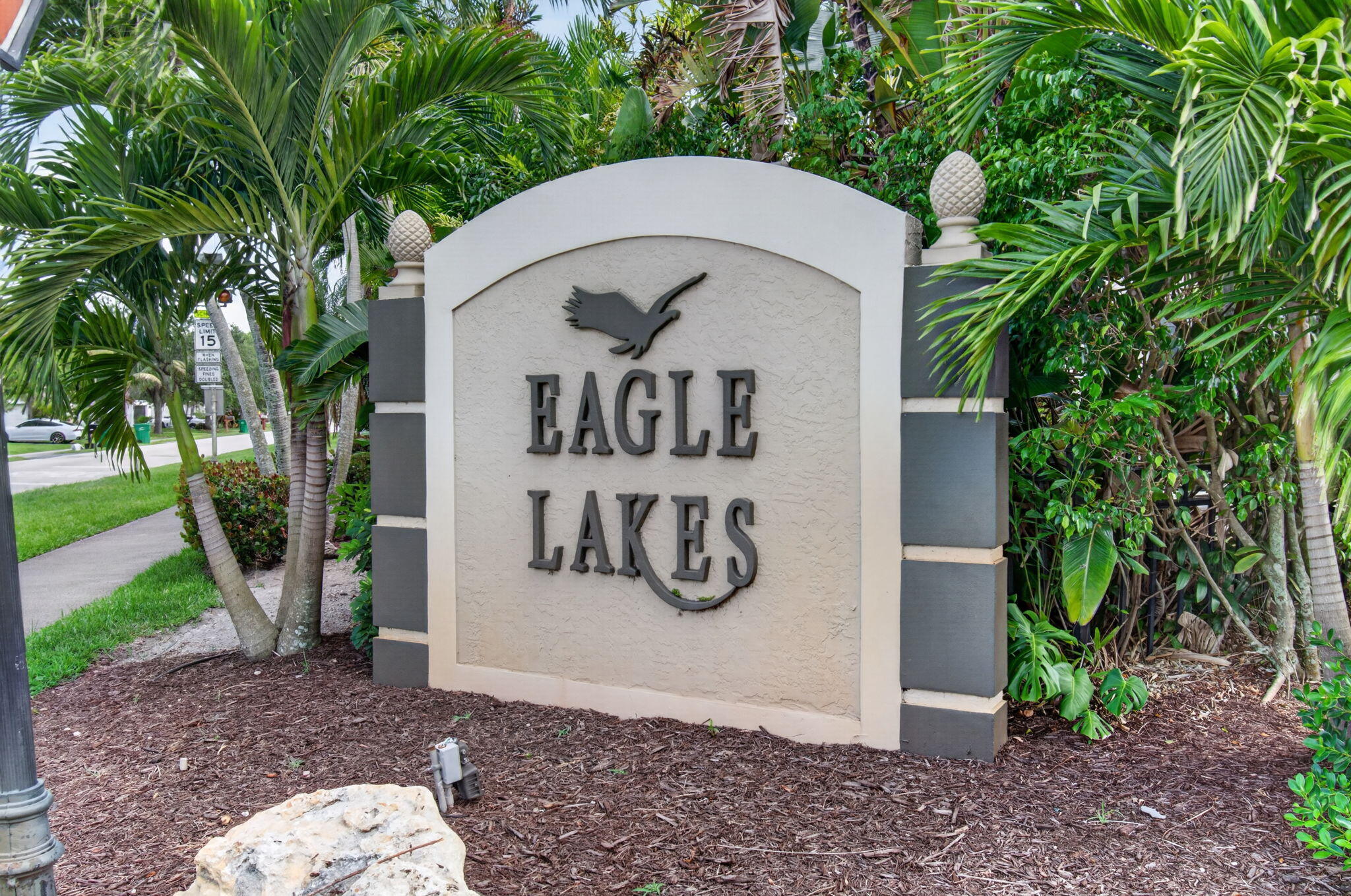 WESTCHESTER LAKES 155-47 - Residential