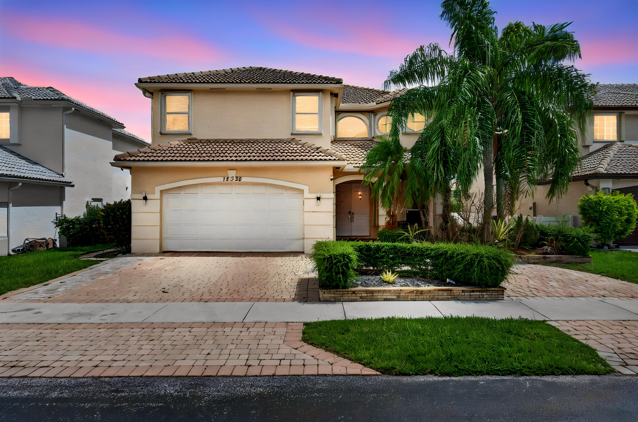 WESTCHESTER LAKES 155-47 - Residential