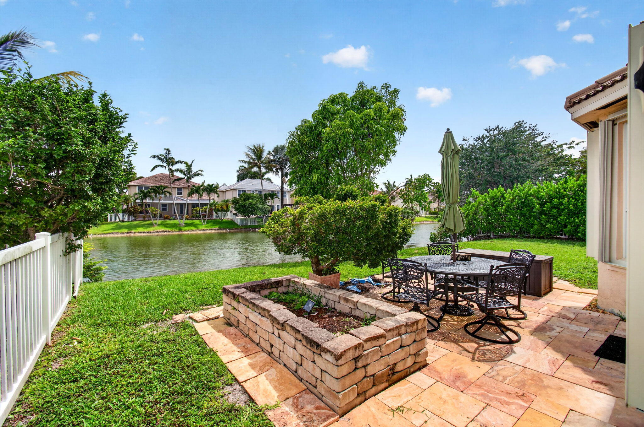 WESTCHESTER LAKES 155-47 - Residential