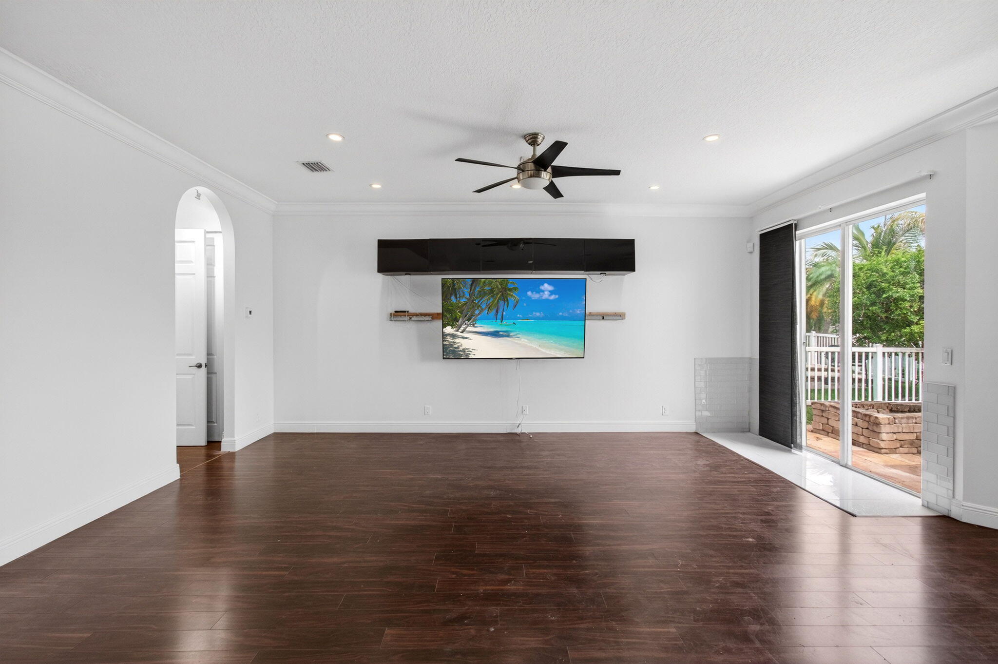 WESTCHESTER LAKES 155-47 - Residential