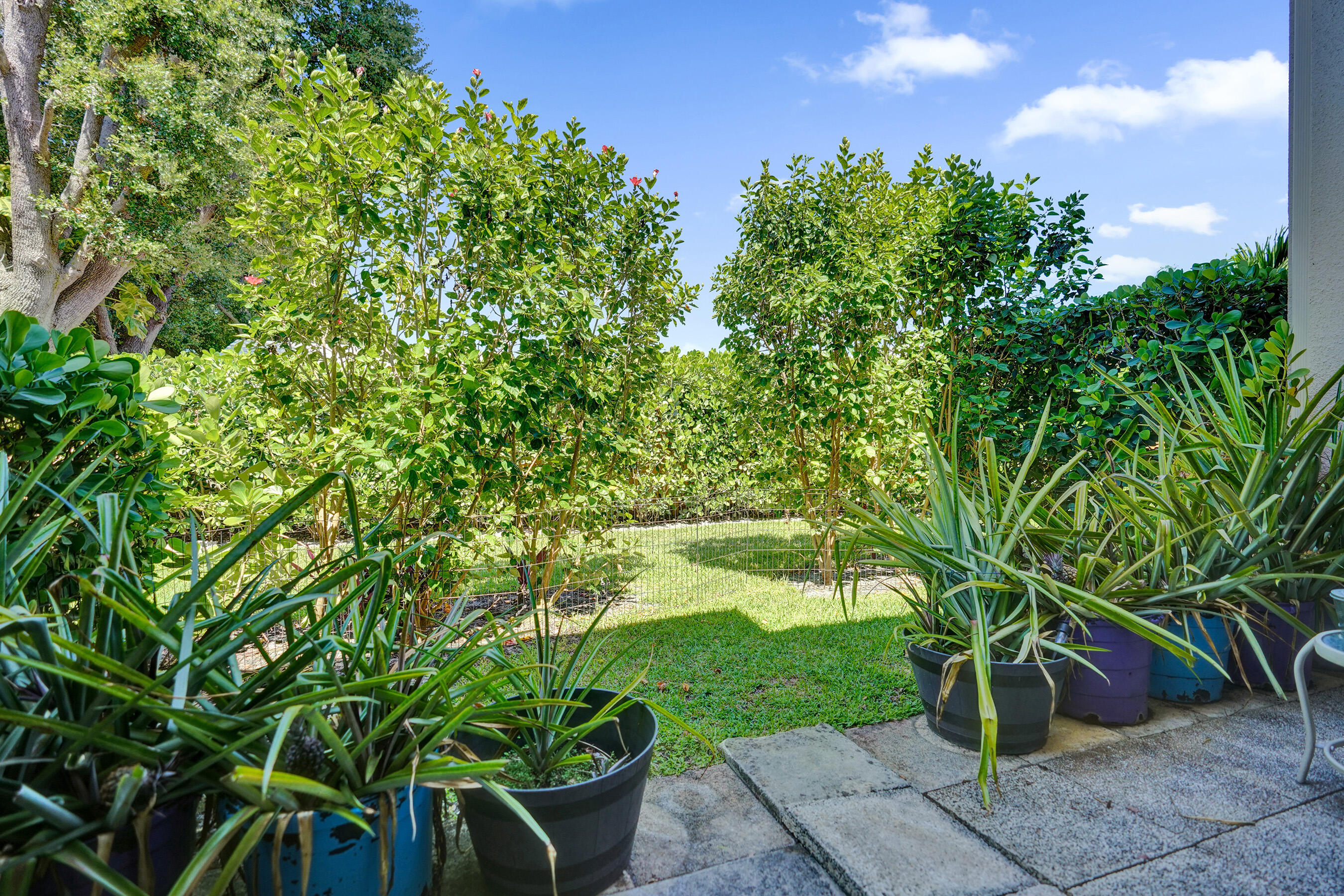 SAN REMO GOLF & TENNIS CLUB CONDO - Residential