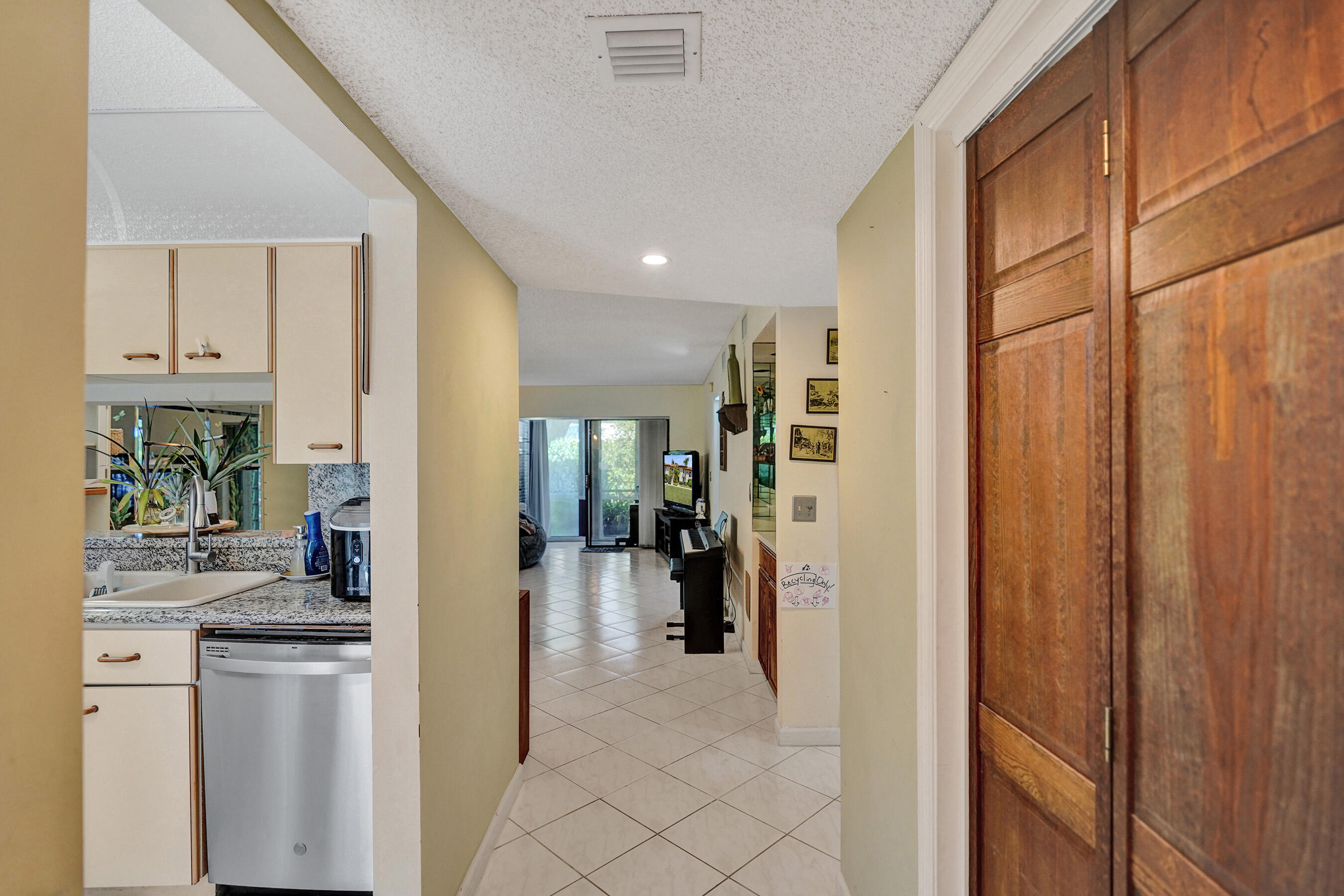 SAN REMO GOLF & TENNIS CLUB CONDO - Residential