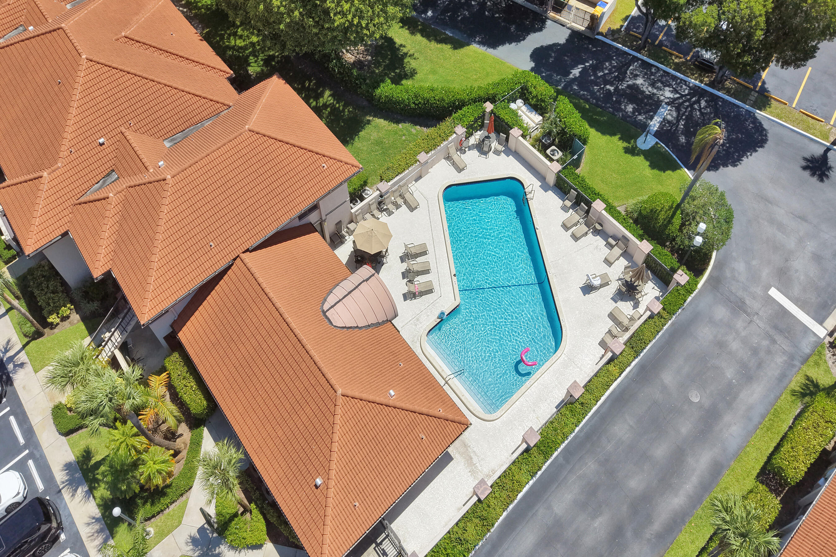 SAN REMO GOLF & TENNIS CLUB CONDO - Residential