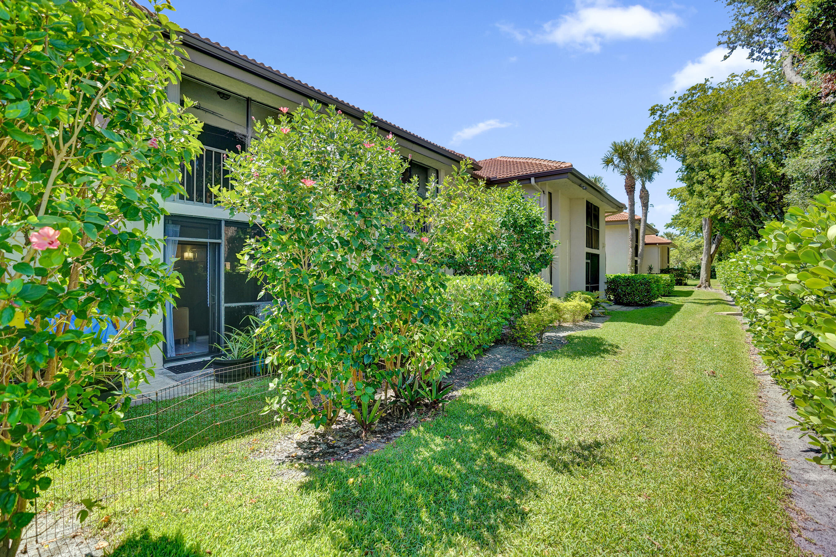 SAN REMO GOLF & TENNIS CLUB CONDO - Residential
