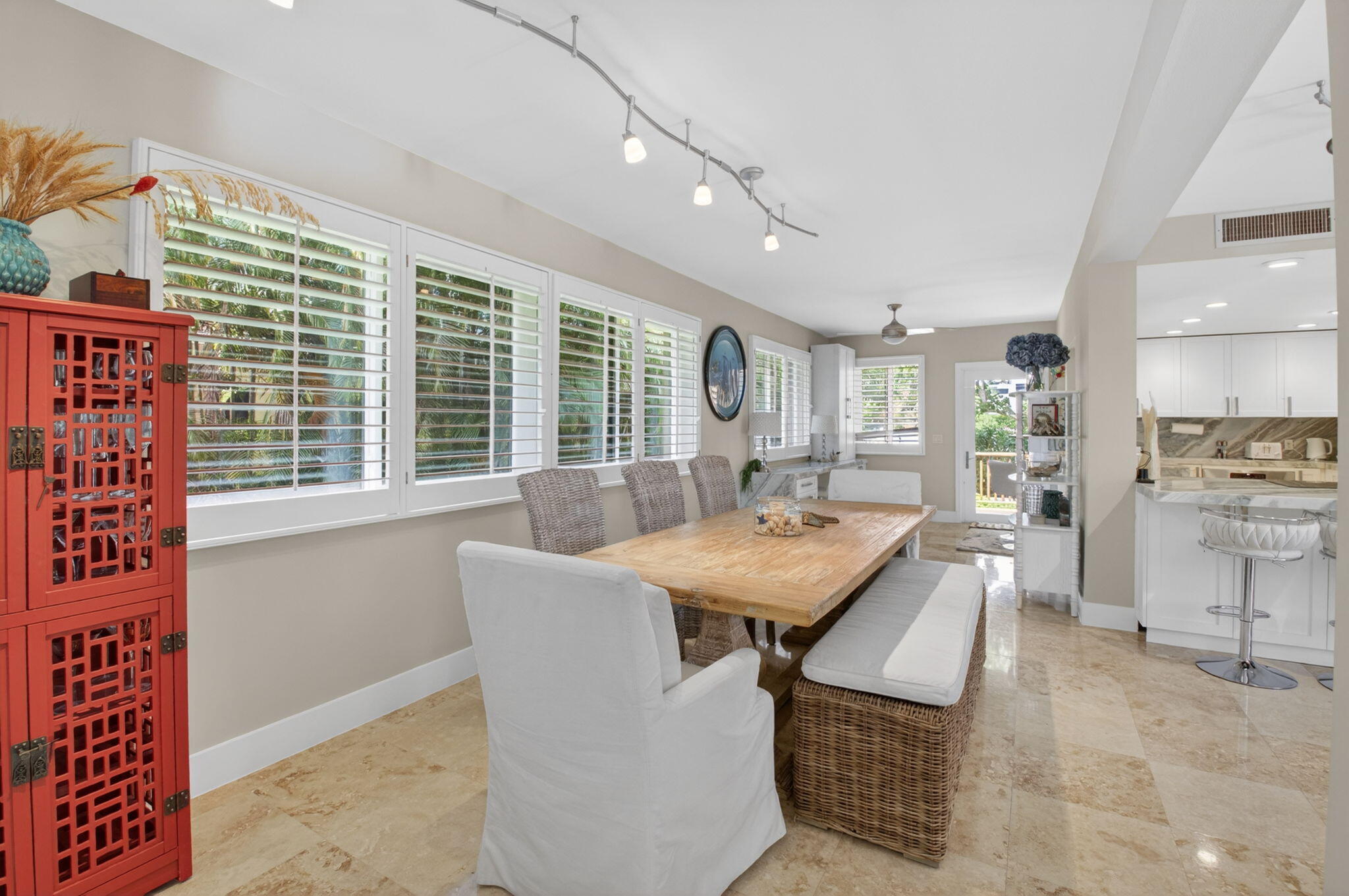 TALBOT HOUSE III CONDO - Residential Lease