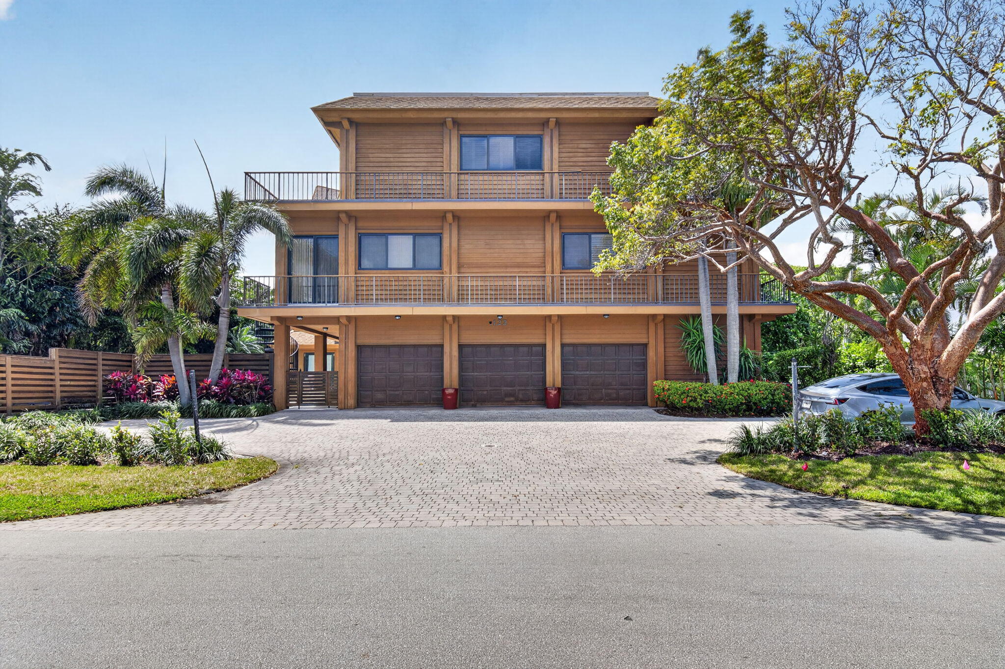 TALBOT HOUSE III CONDO - Residential Lease