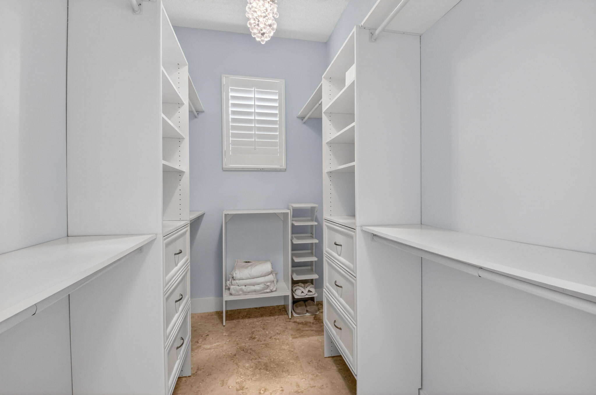 TALBOT HOUSE III CONDO - Residential Lease