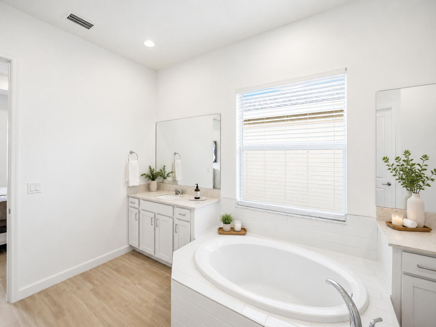 REPLAT OF VERANDA PRESERVE EAST - Residential