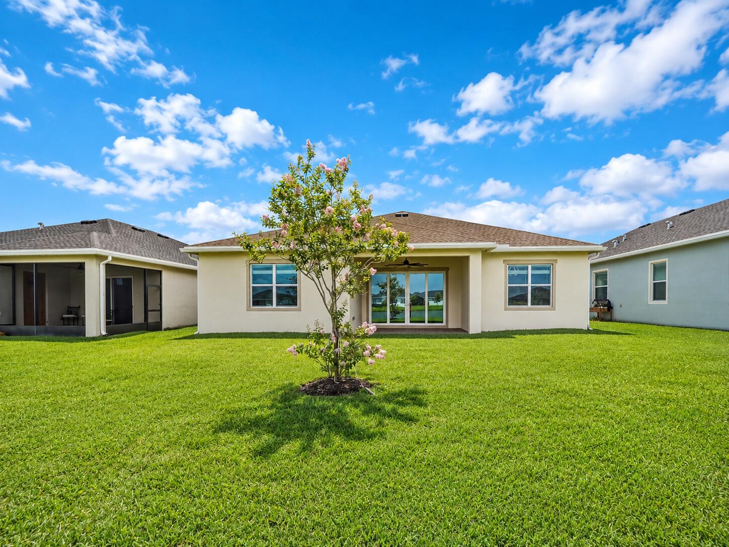 REPLAT OF VERANDA PRESERVE EAST - Residential