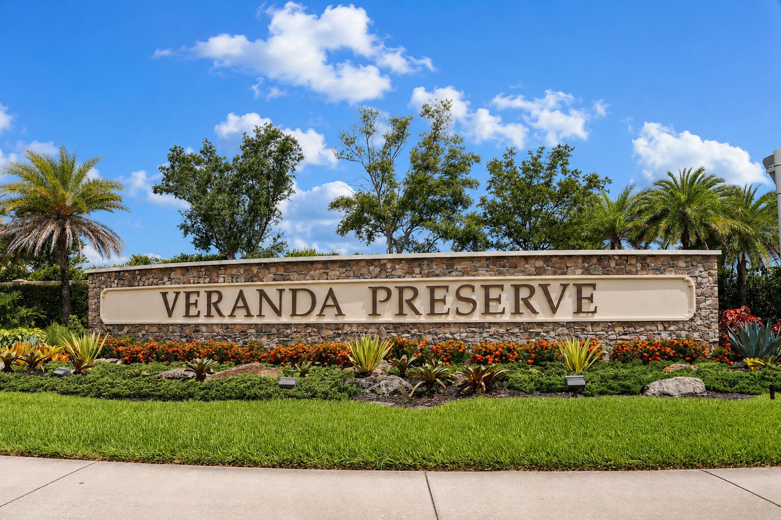 REPLAT OF VERANDA PRESERVE EAST - Residential