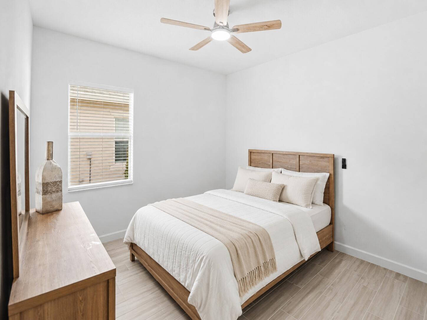 REPLAT OF VERANDA PRESERVE EAST - Residential
