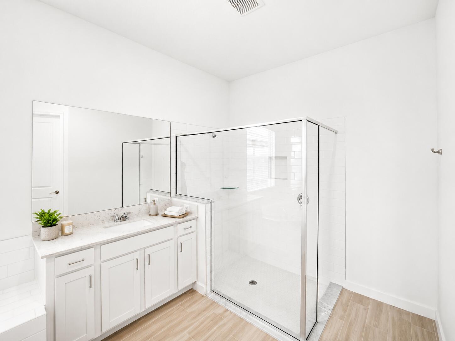 REPLAT OF VERANDA PRESERVE EAST - Residential