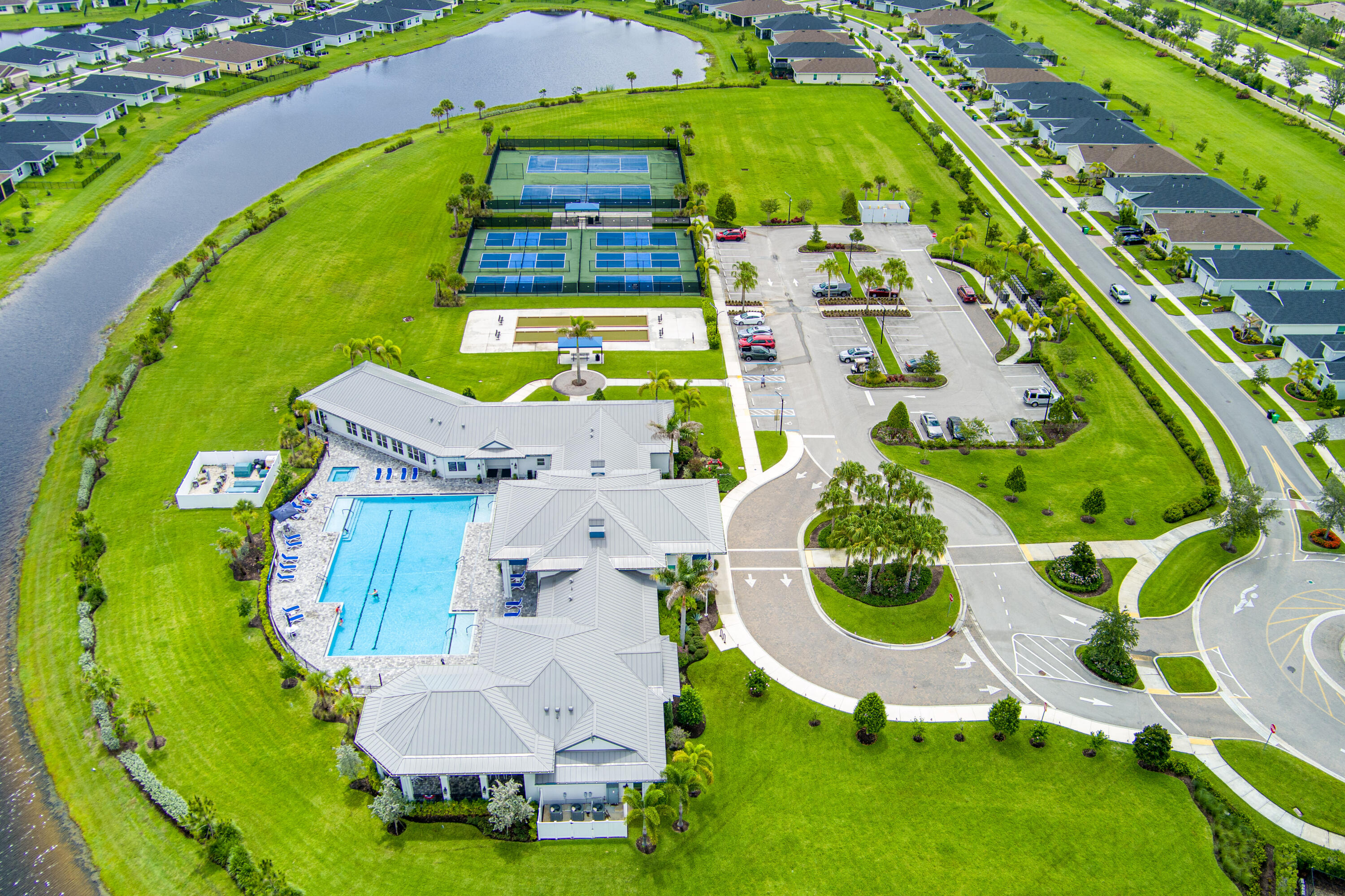 REPLAT OF VERANDA PRESERVE EAST - Residential