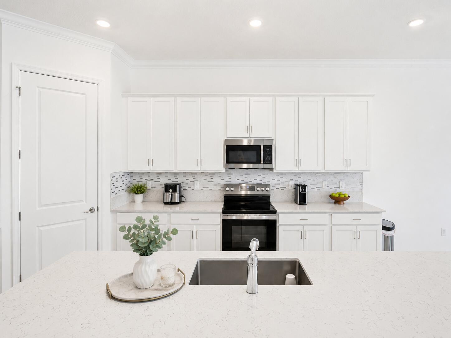 REPLAT OF VERANDA PRESERVE EAST - Residential