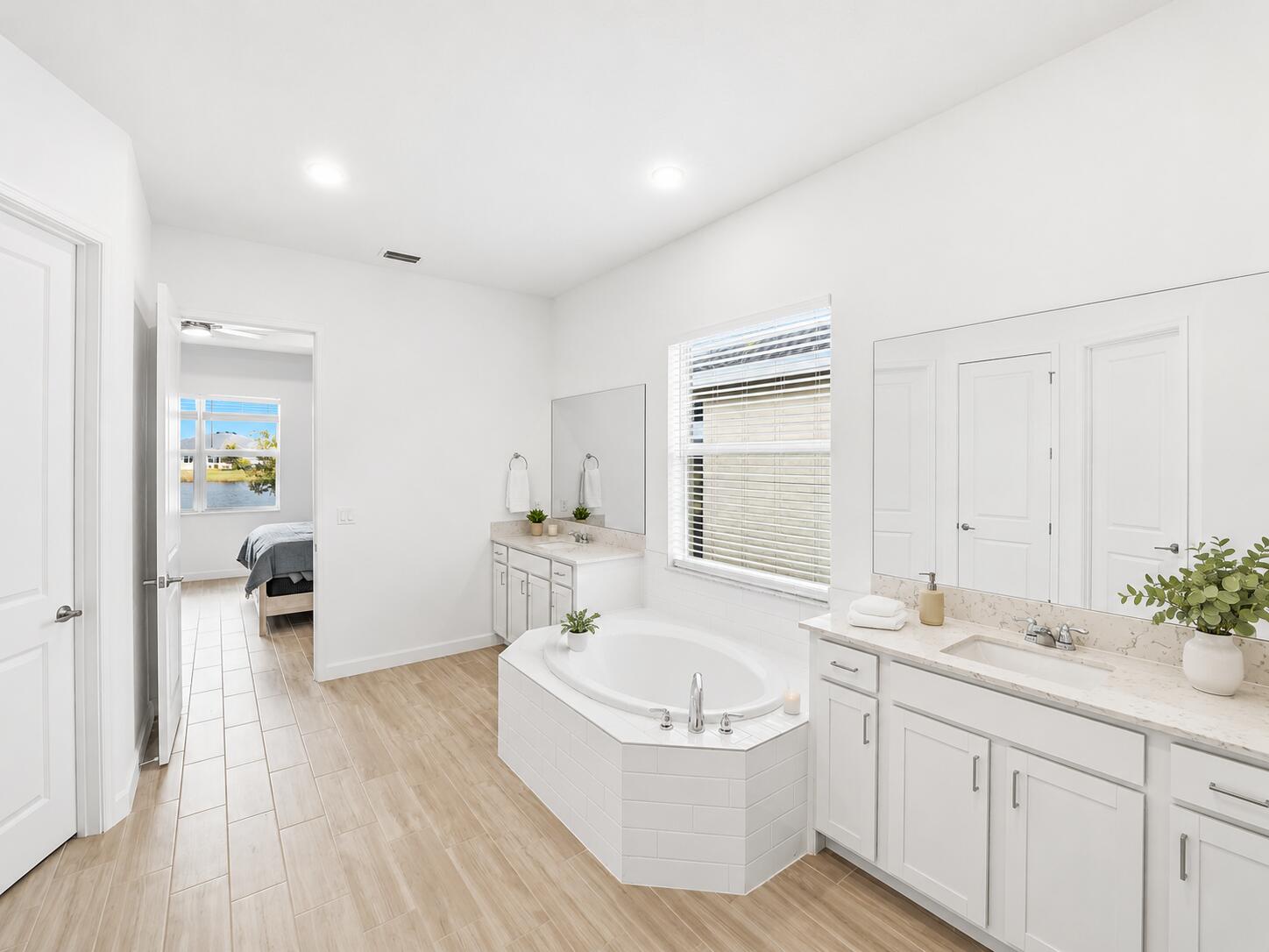 REPLAT OF VERANDA PRESERVE EAST - Residential