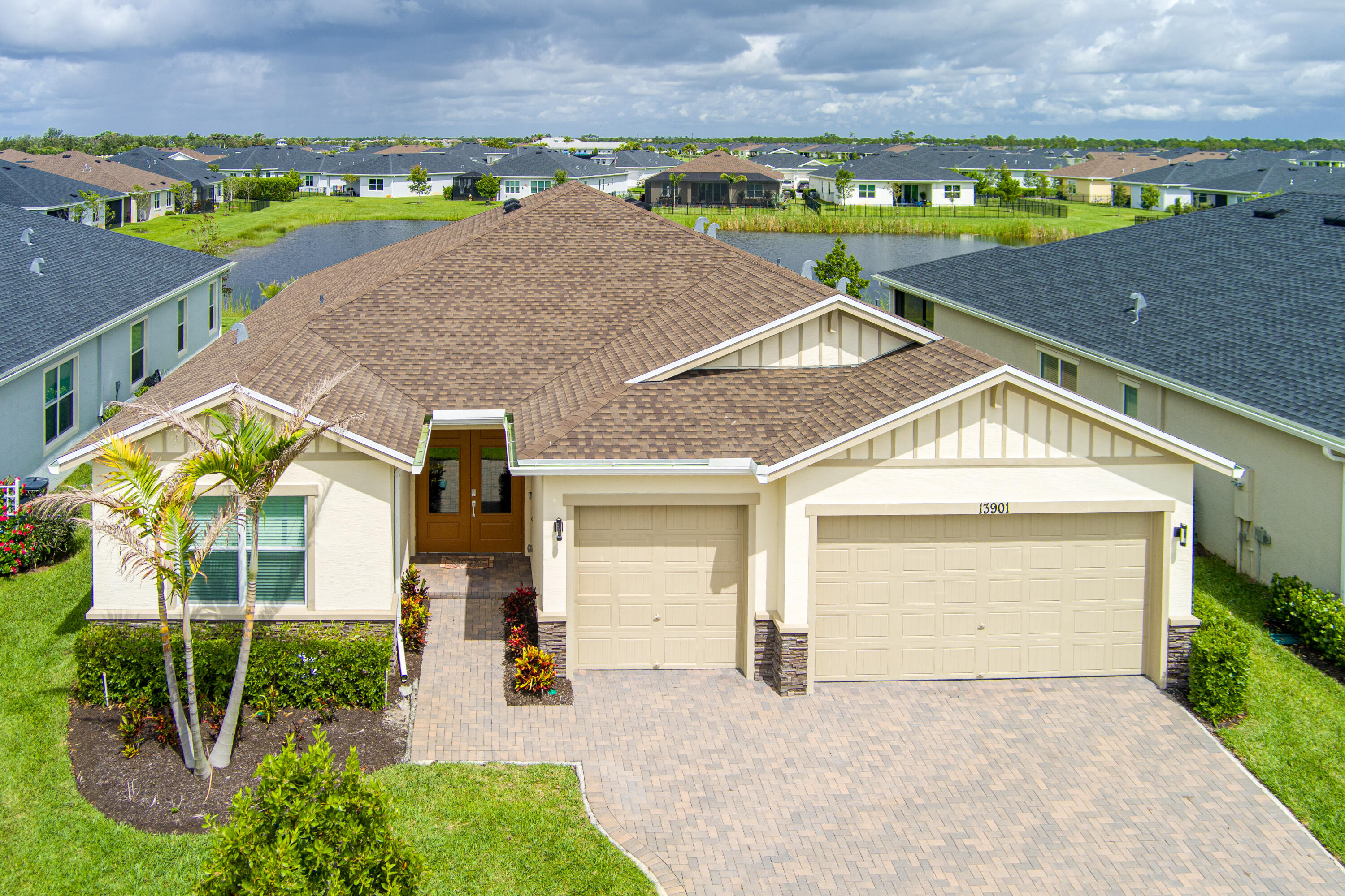 REPLAT OF VERANDA PRESERVE EAST - Residential