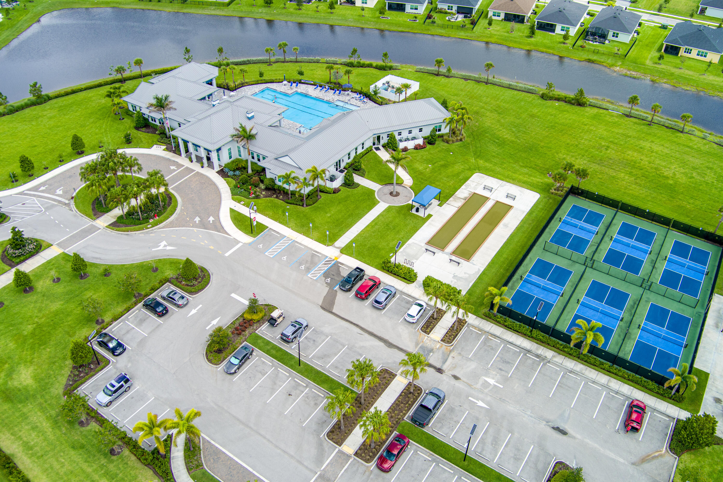 REPLAT OF VERANDA PRESERVE EAST - Residential