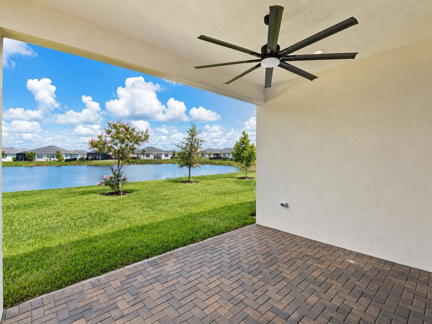 REPLAT OF VERANDA PRESERVE EAST - Residential