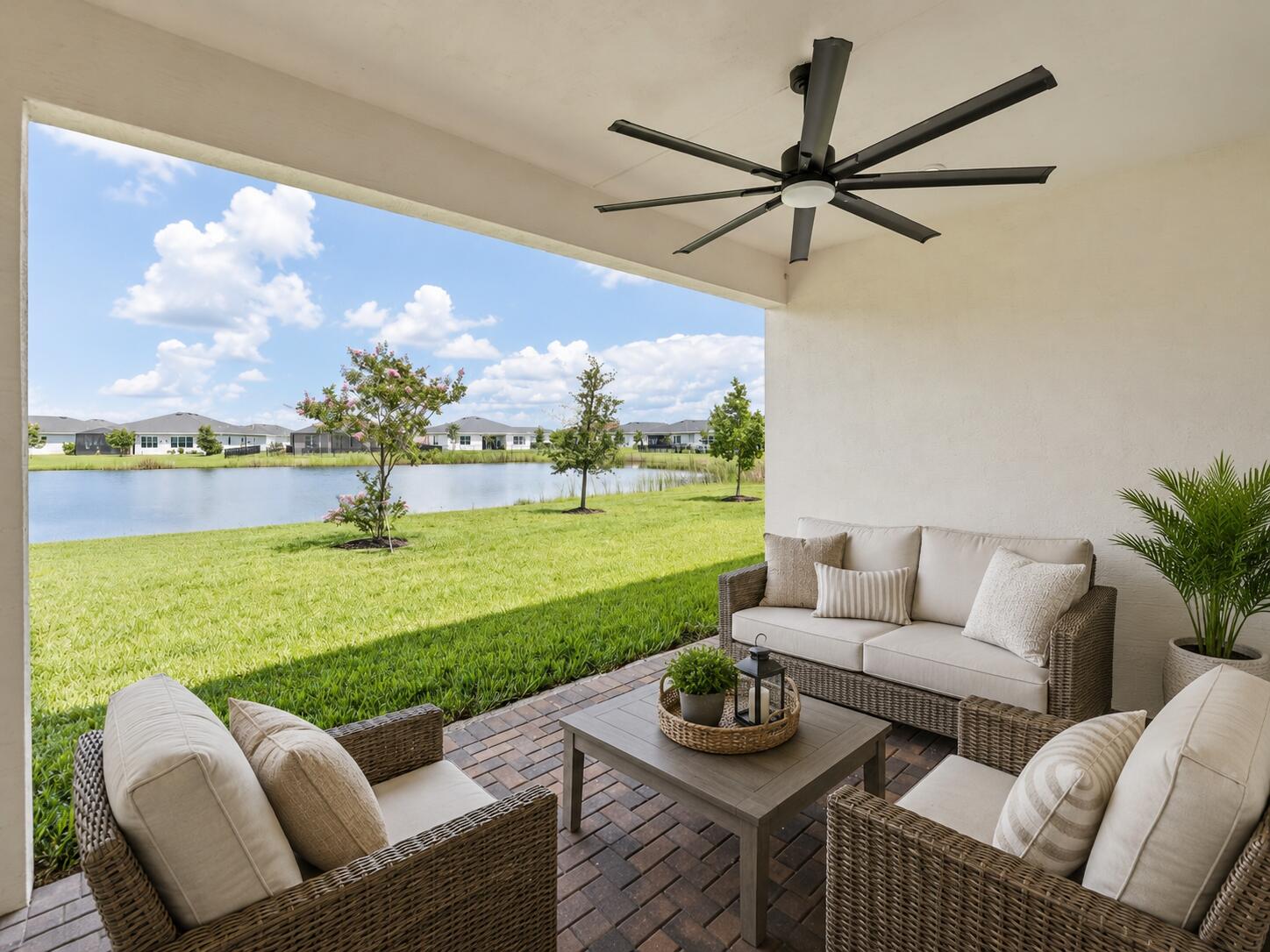 REPLAT OF VERANDA PRESERVE EAST - Residential