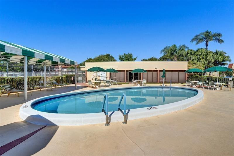 SUNRISE LAKES PHASE IV - Residential