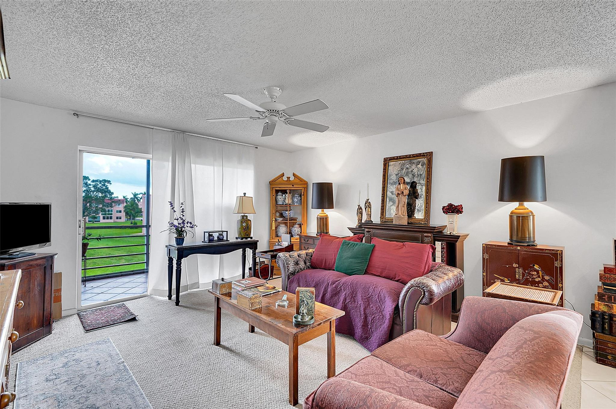 SUNRISE LAKES PHASE IV - Residential
