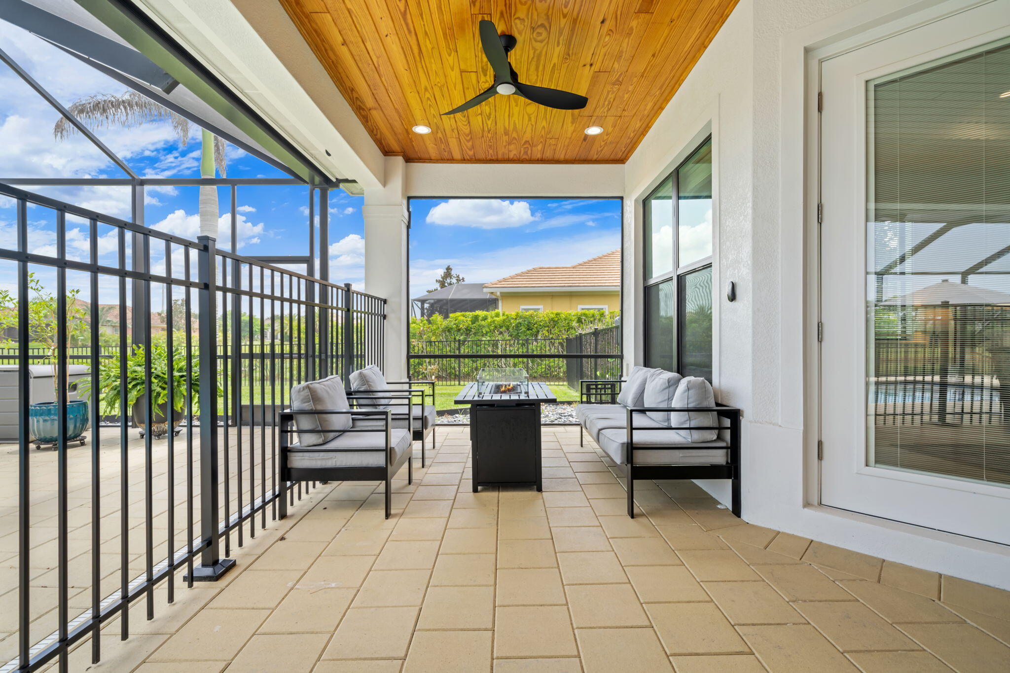 STONEY BROOK FARM - Residential