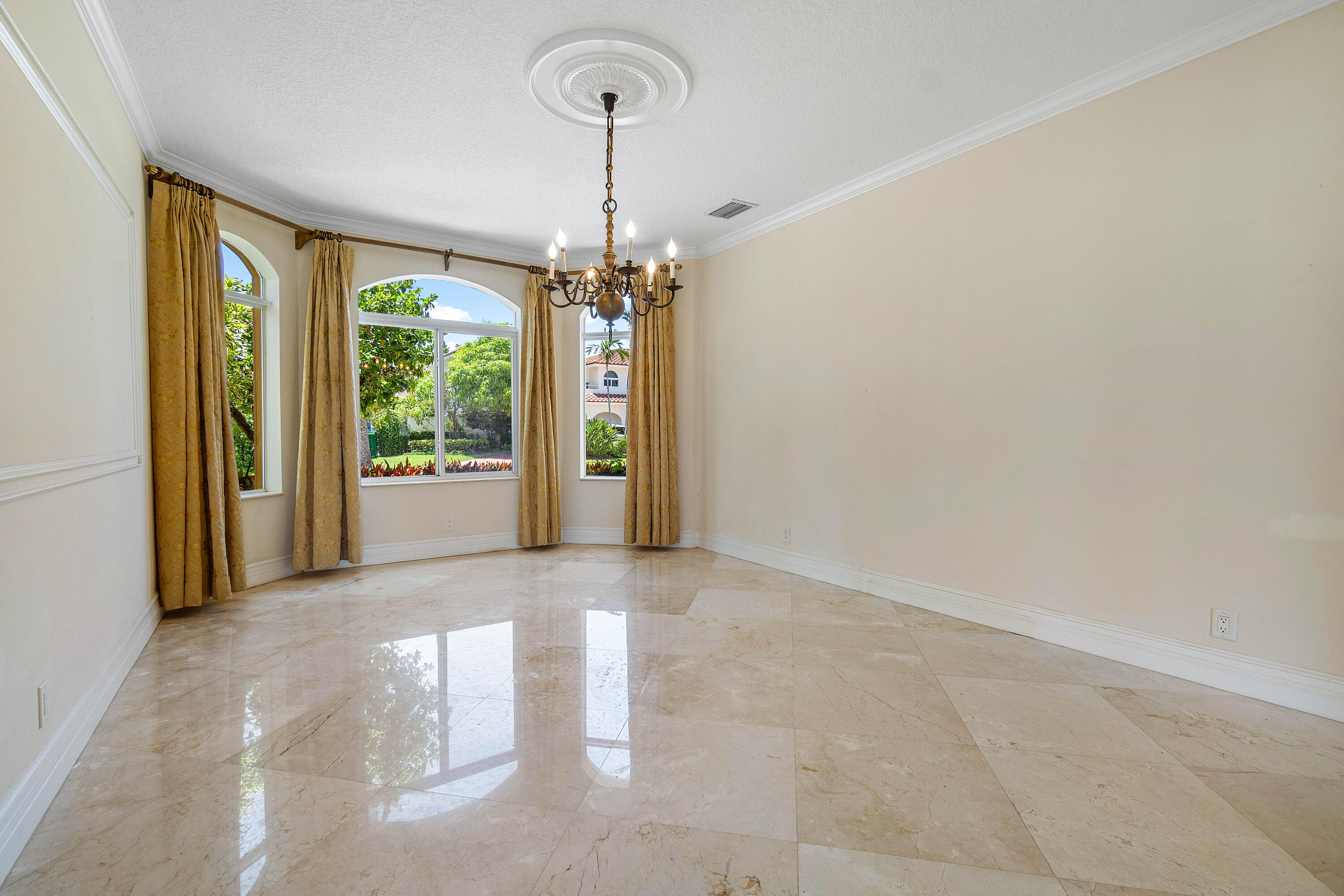 BOCA BAY COLONY - Residential