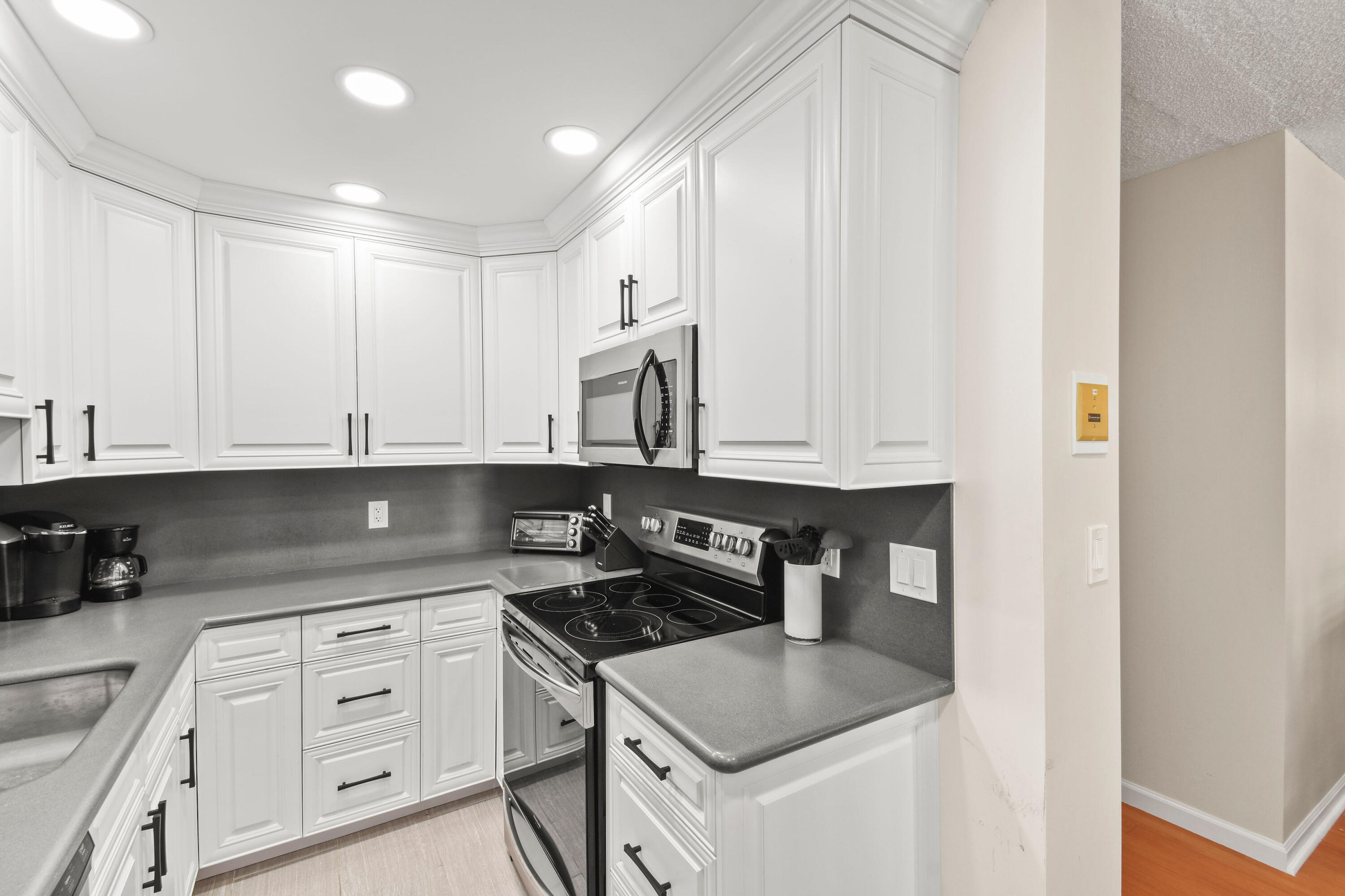 OLD PORT COVE - Residential