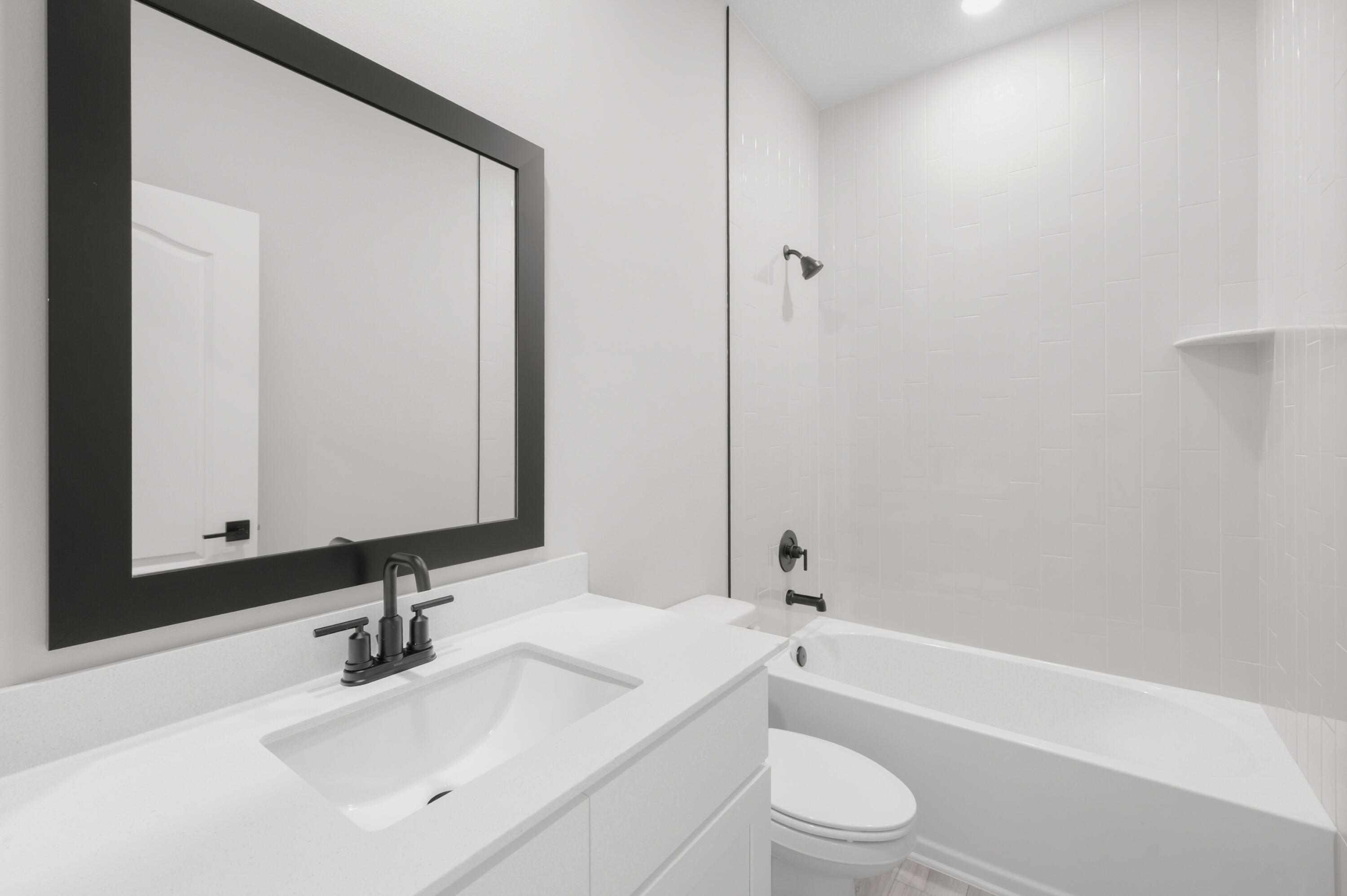 VERO LAKE ESTATES UNIT Q - Residential
