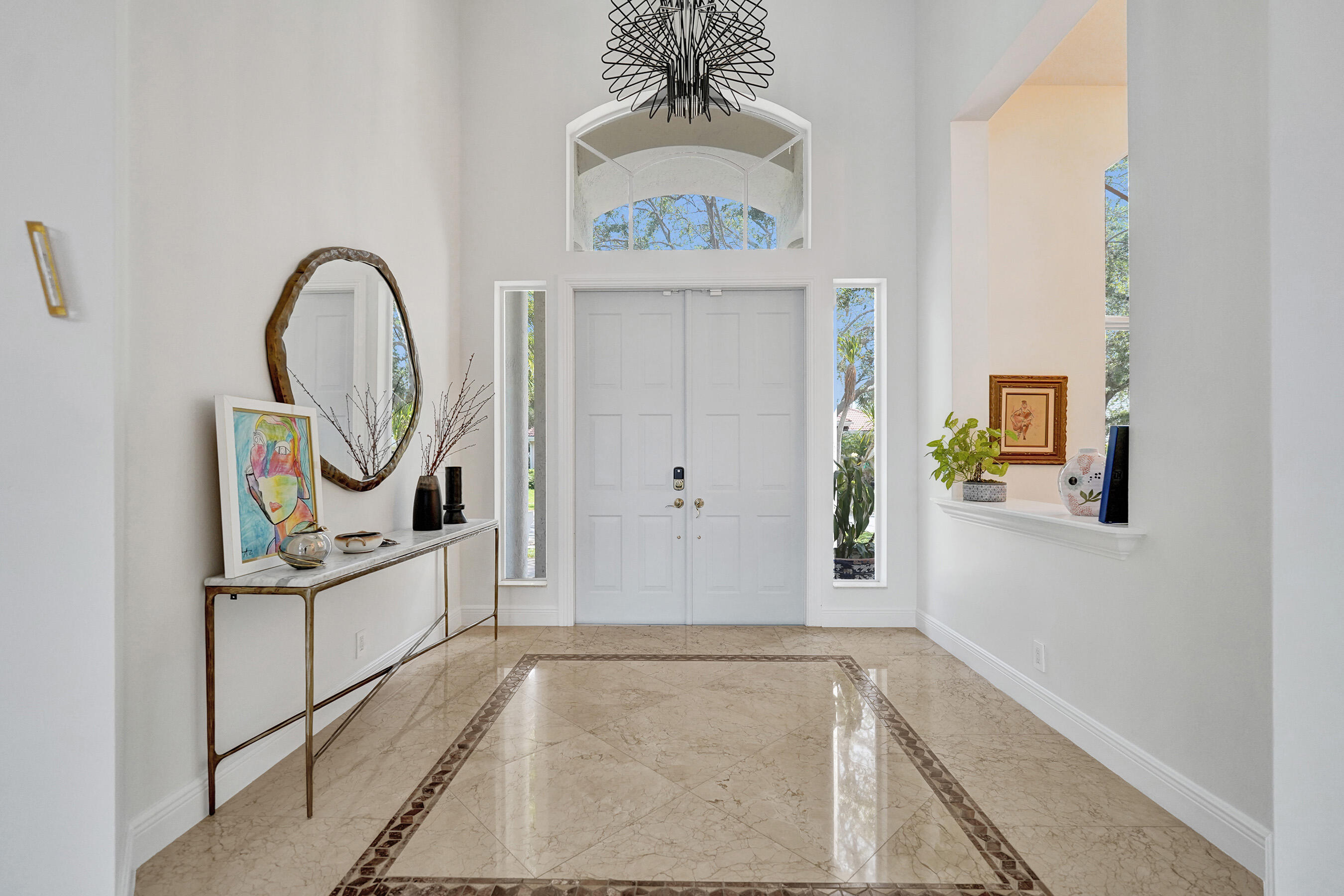 HOLLYWOOD OAKS - Residential