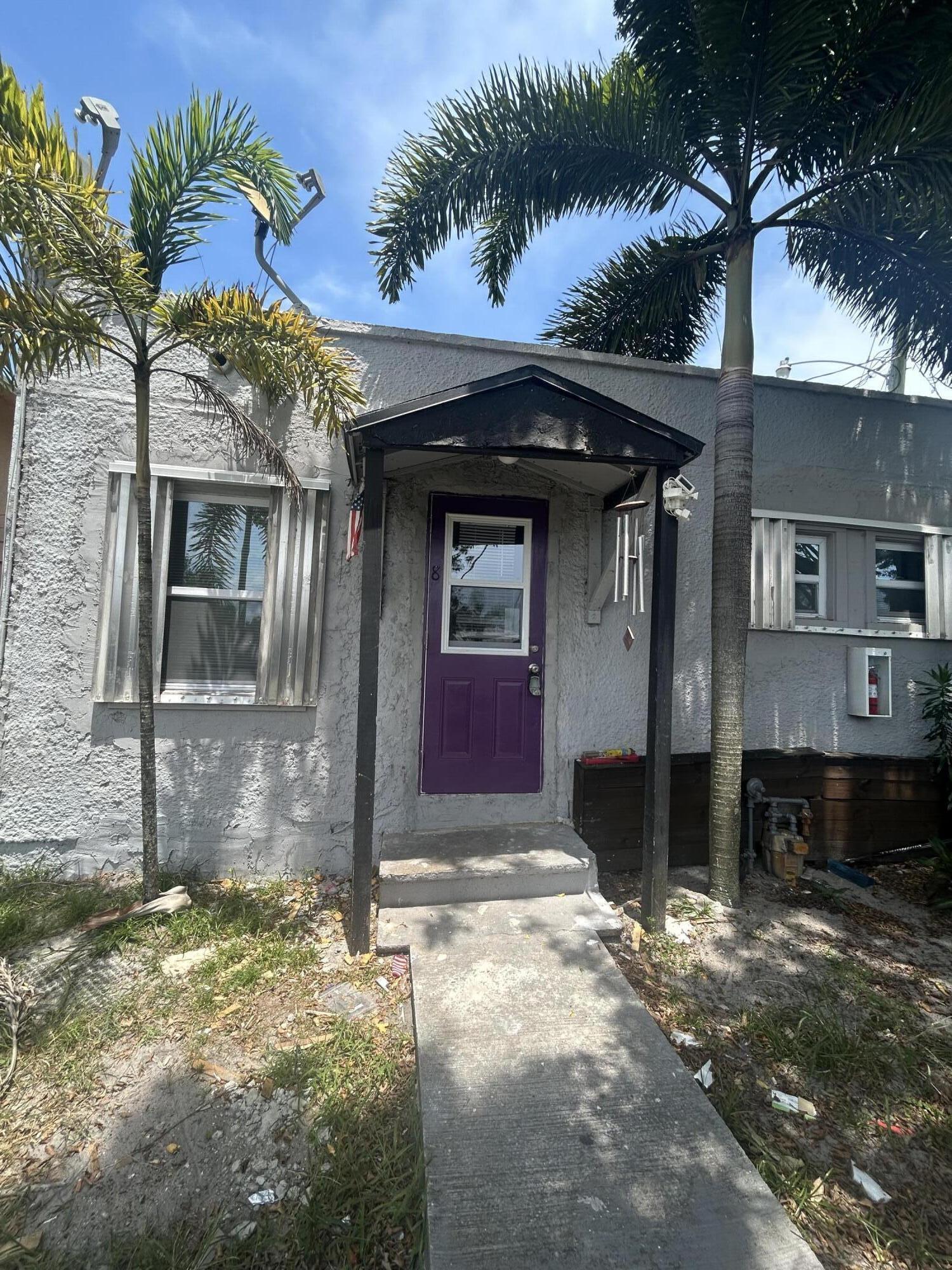NORTH HOLLYWOOD - Residential Lease