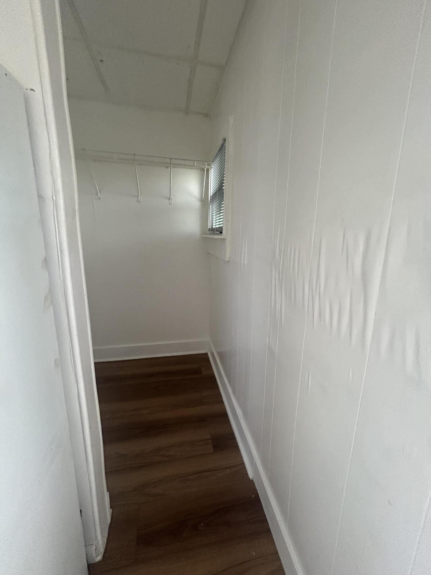NORTH HOLLYWOOD - Residential Lease